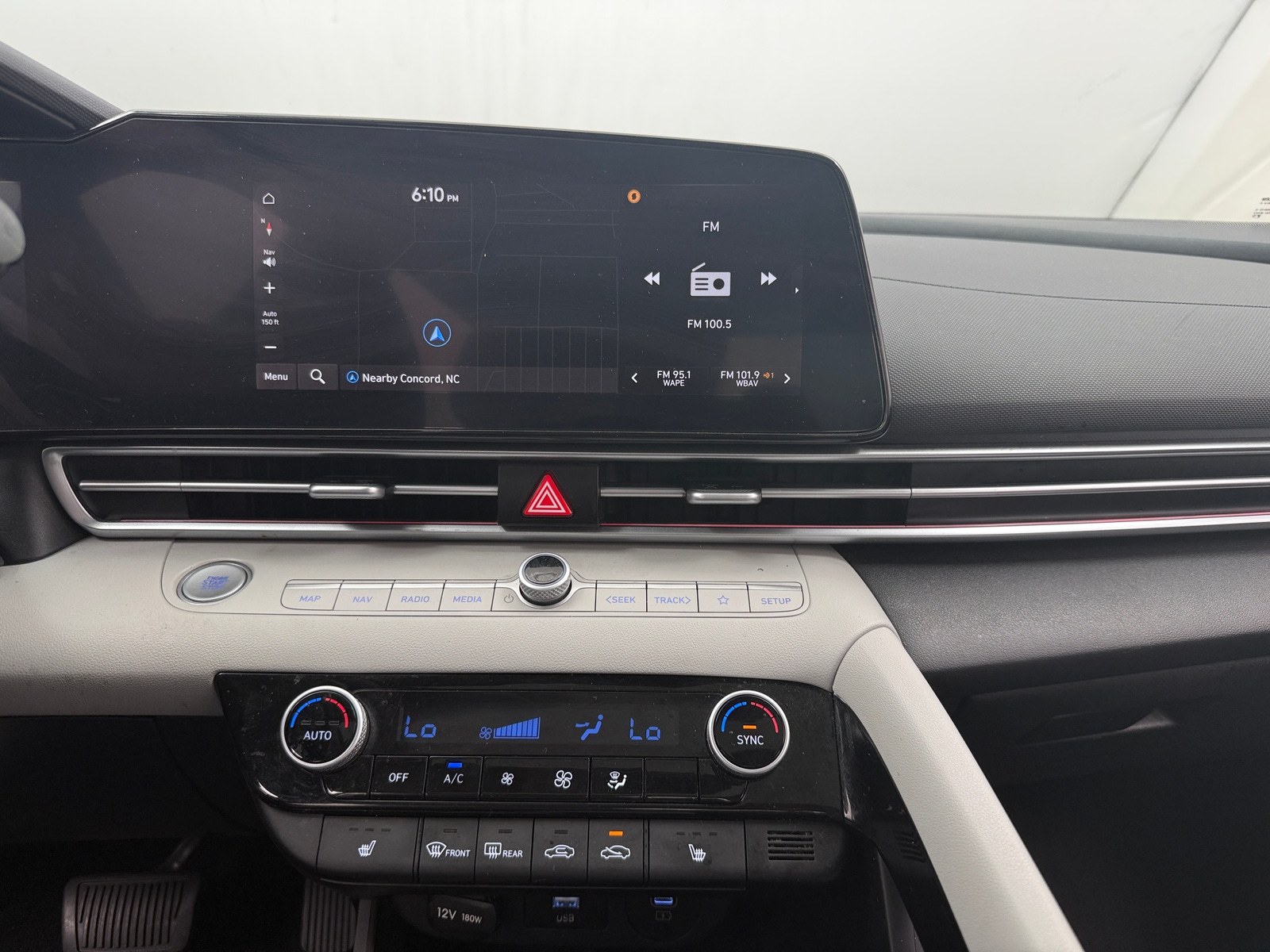 Thumbnail: 2025 Hyundai Elantra - 3
