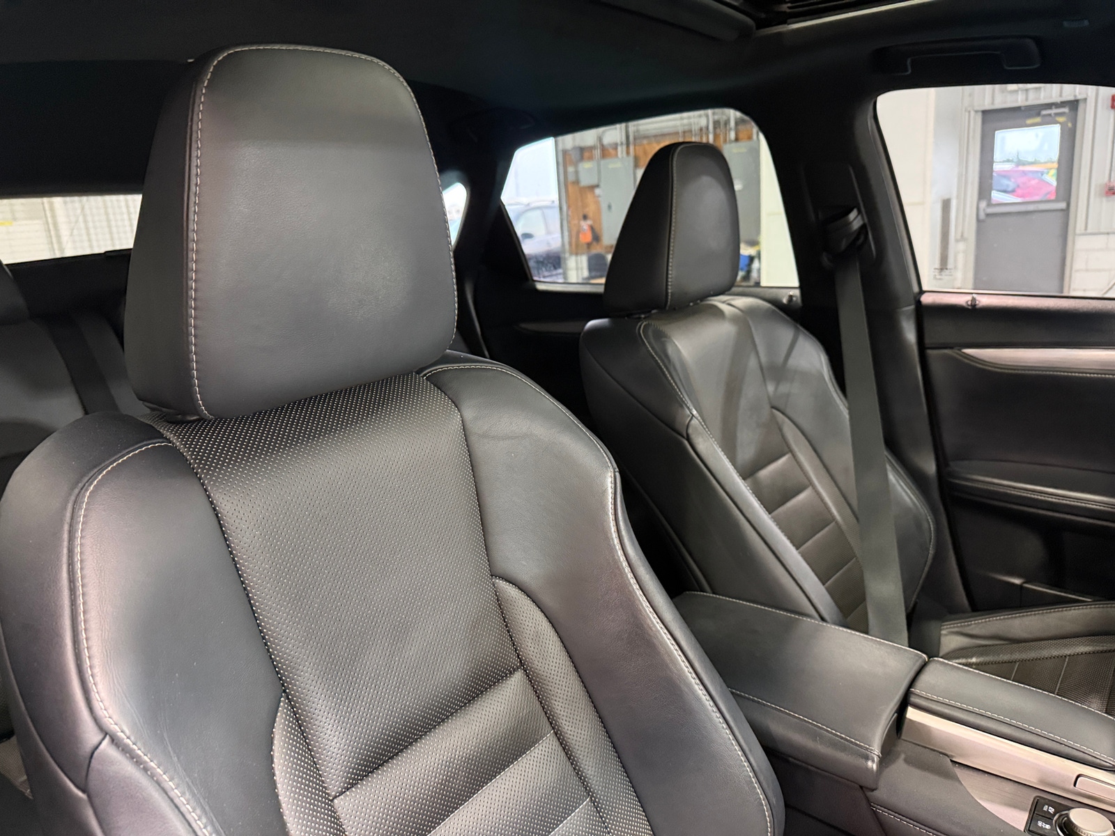 Thumbnail: 2019 Lexus RX - 2
