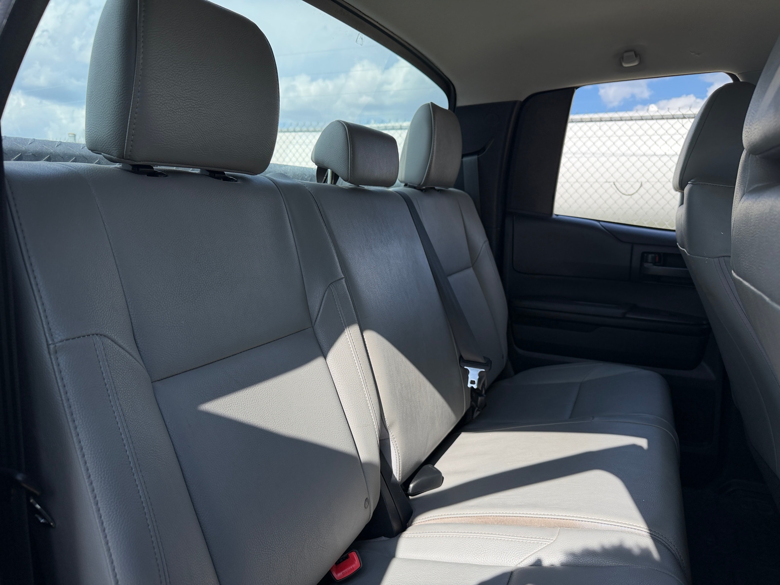 Thumbnail: 2016 Toyota Tundra - 6