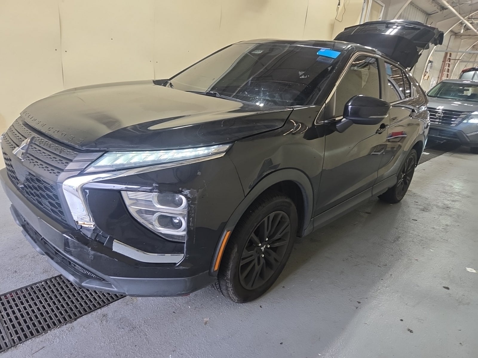 2023 Mitsubishi Eclipse Cross LE