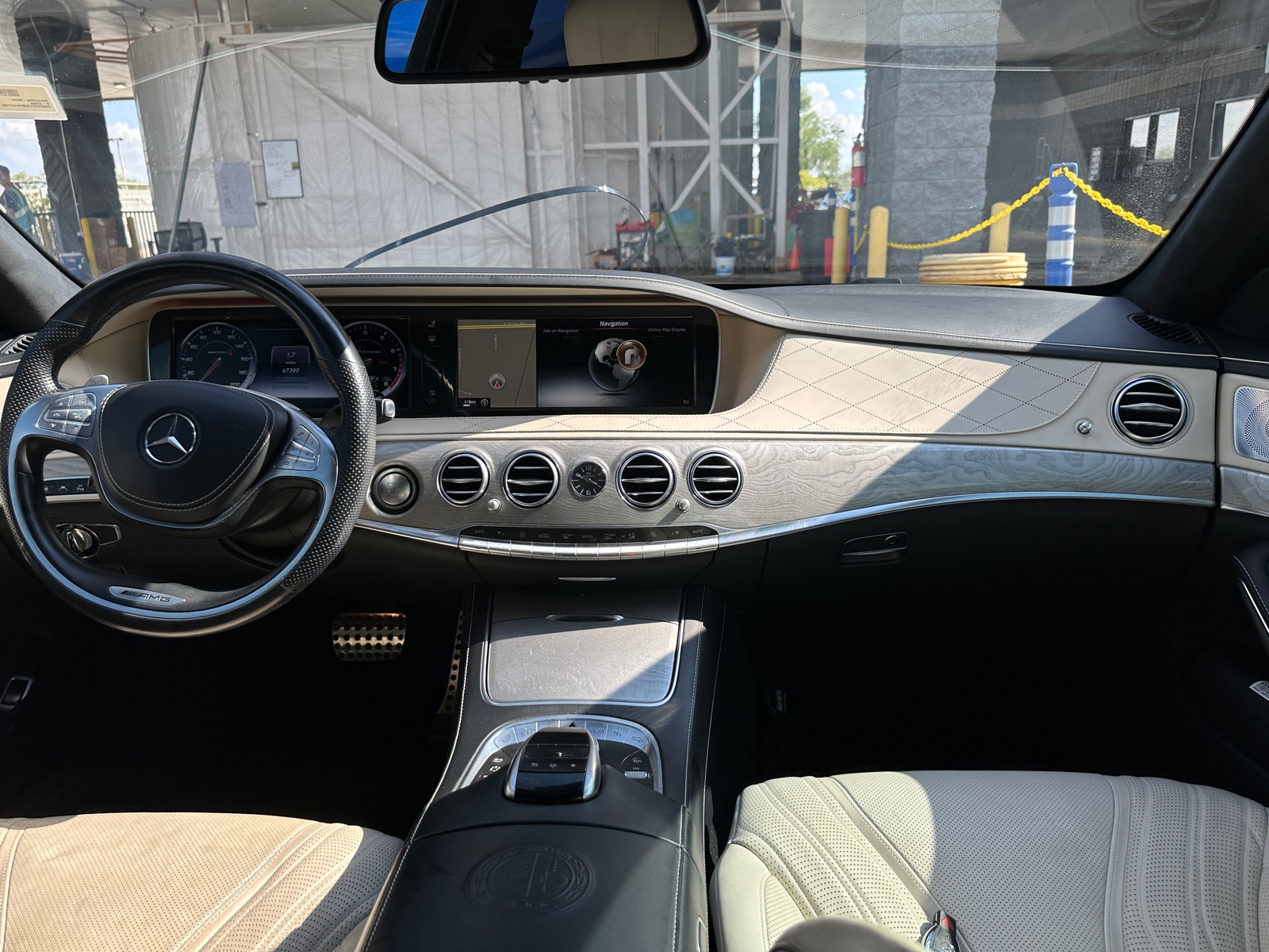 Thumbnail: 2015 Mercedes-Benz S-Class - 2