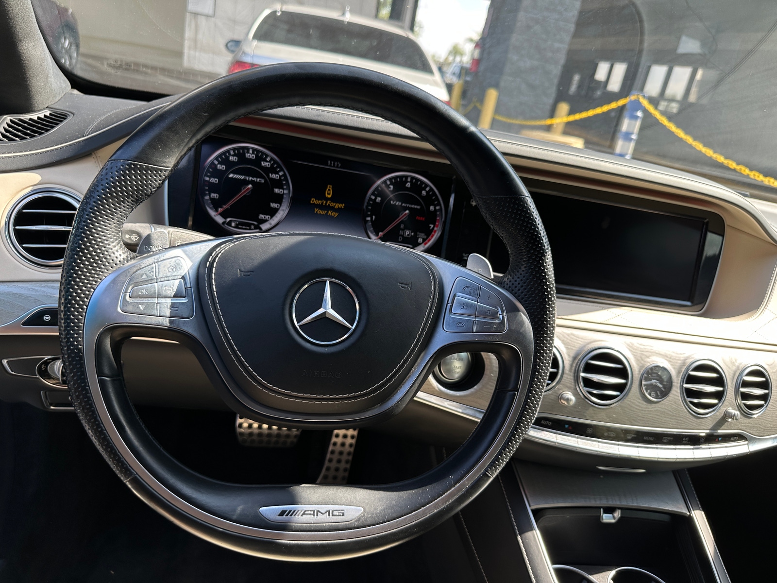 Thumbnail: 2015 Mercedes-Benz S-Class - 4