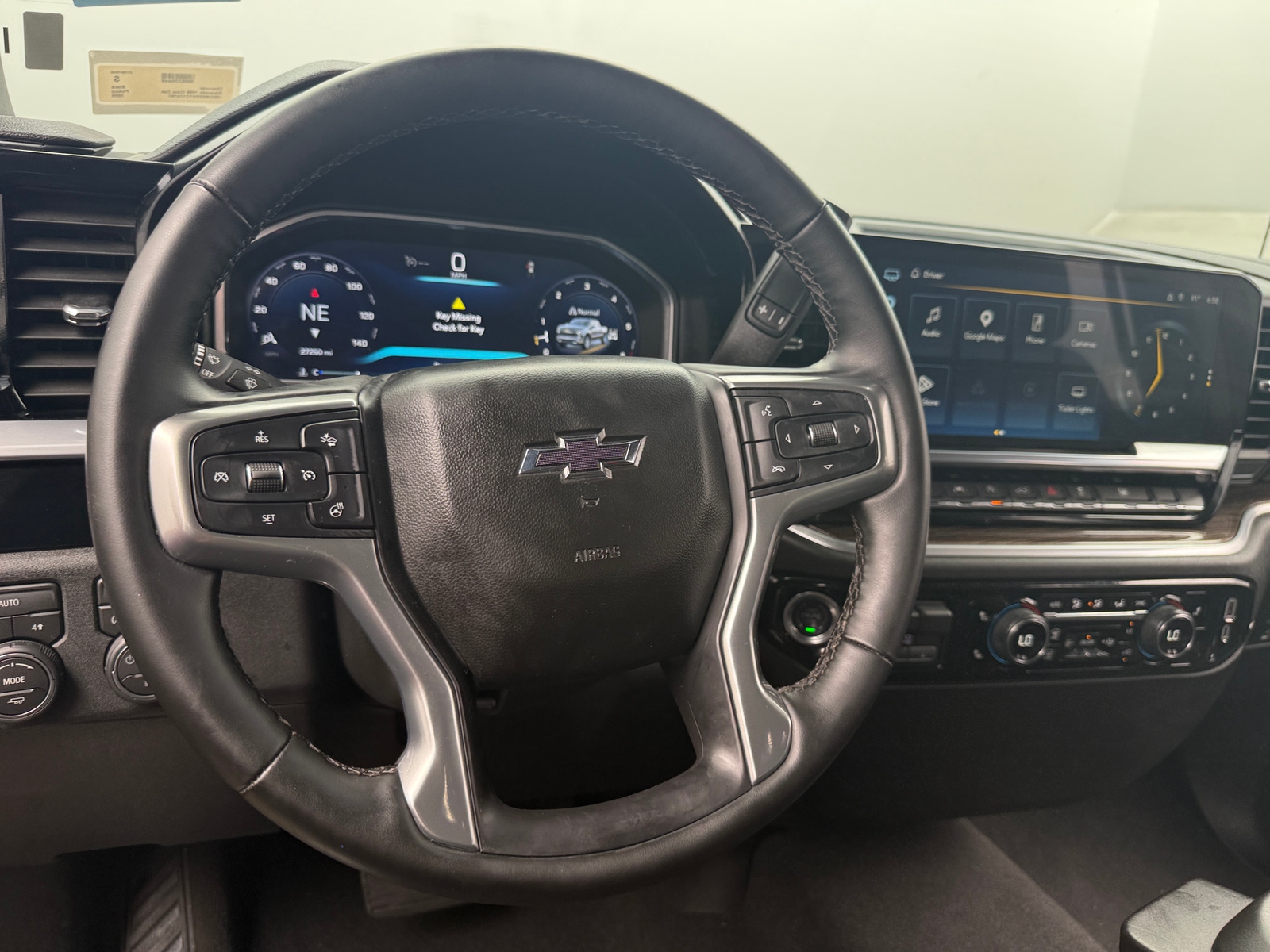 Thumbnail: 2026 Chevrolet Silverado 1500 - 5