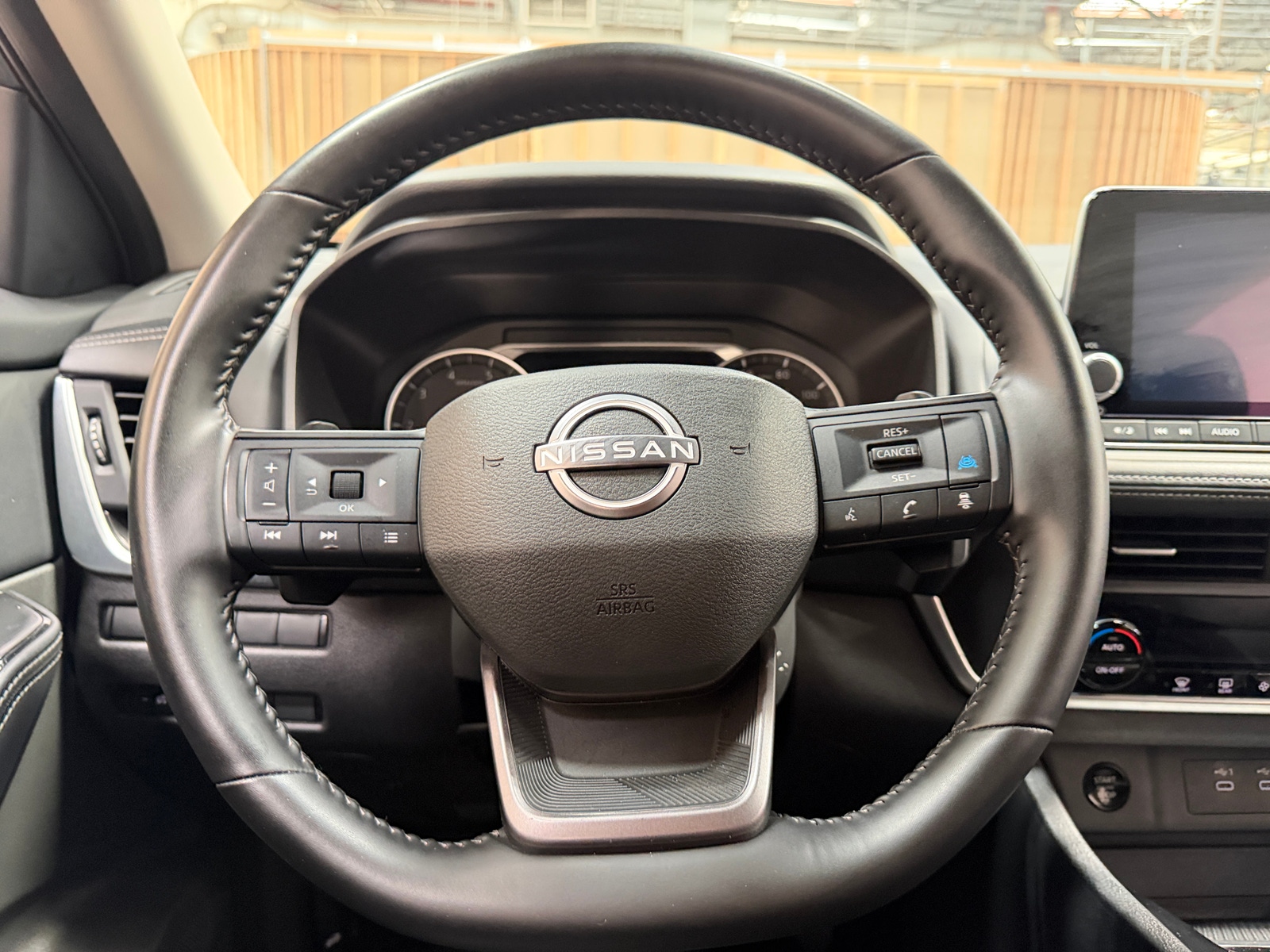 Thumbnail: 2025 Nissan Rogue - 5
