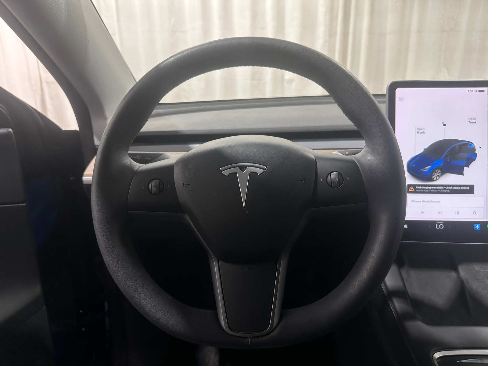 Thumbnail: 2022 Tesla Model Y - 4
