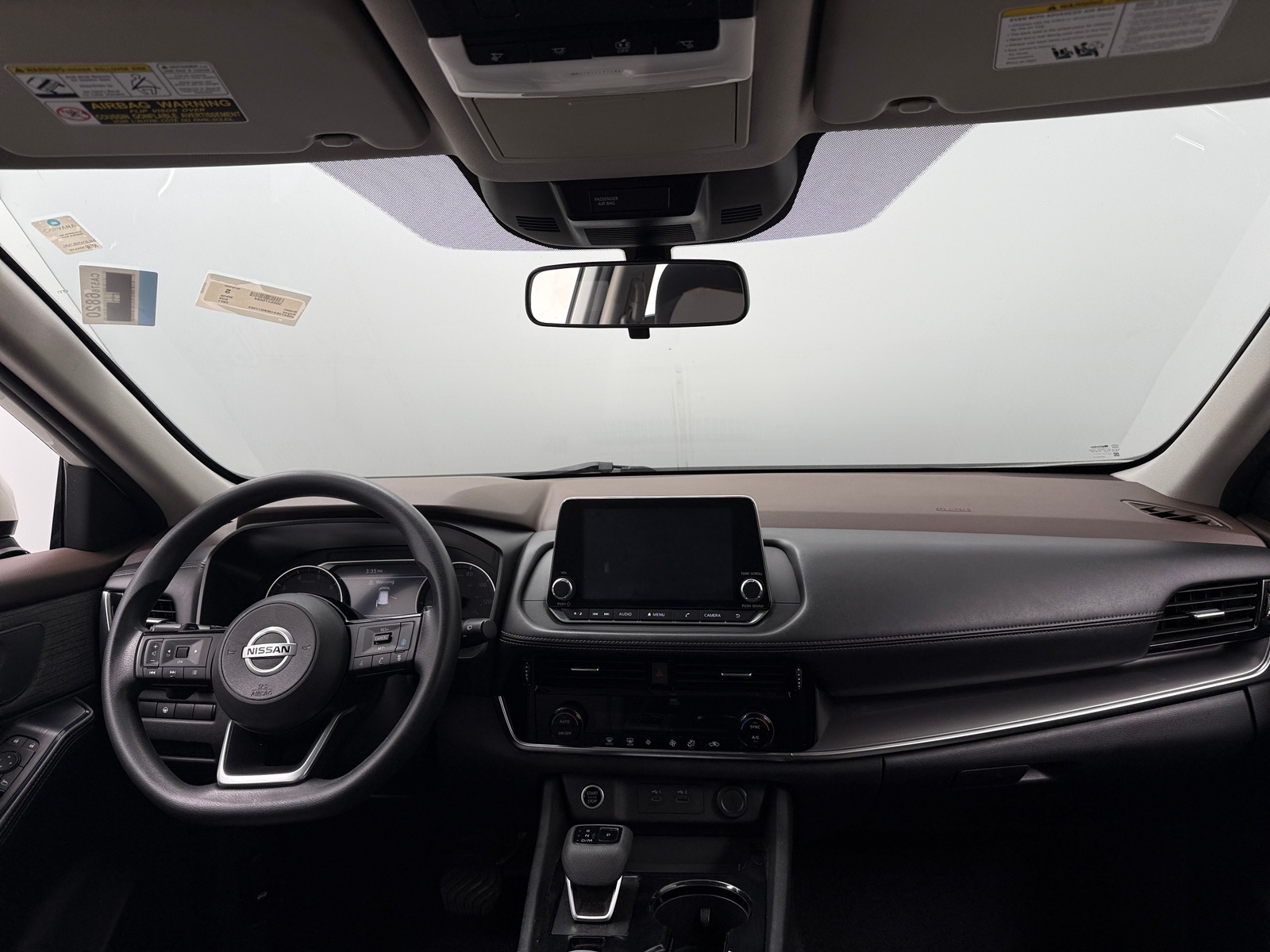 Thumbnail: 2021 Nissan Rogue - 3