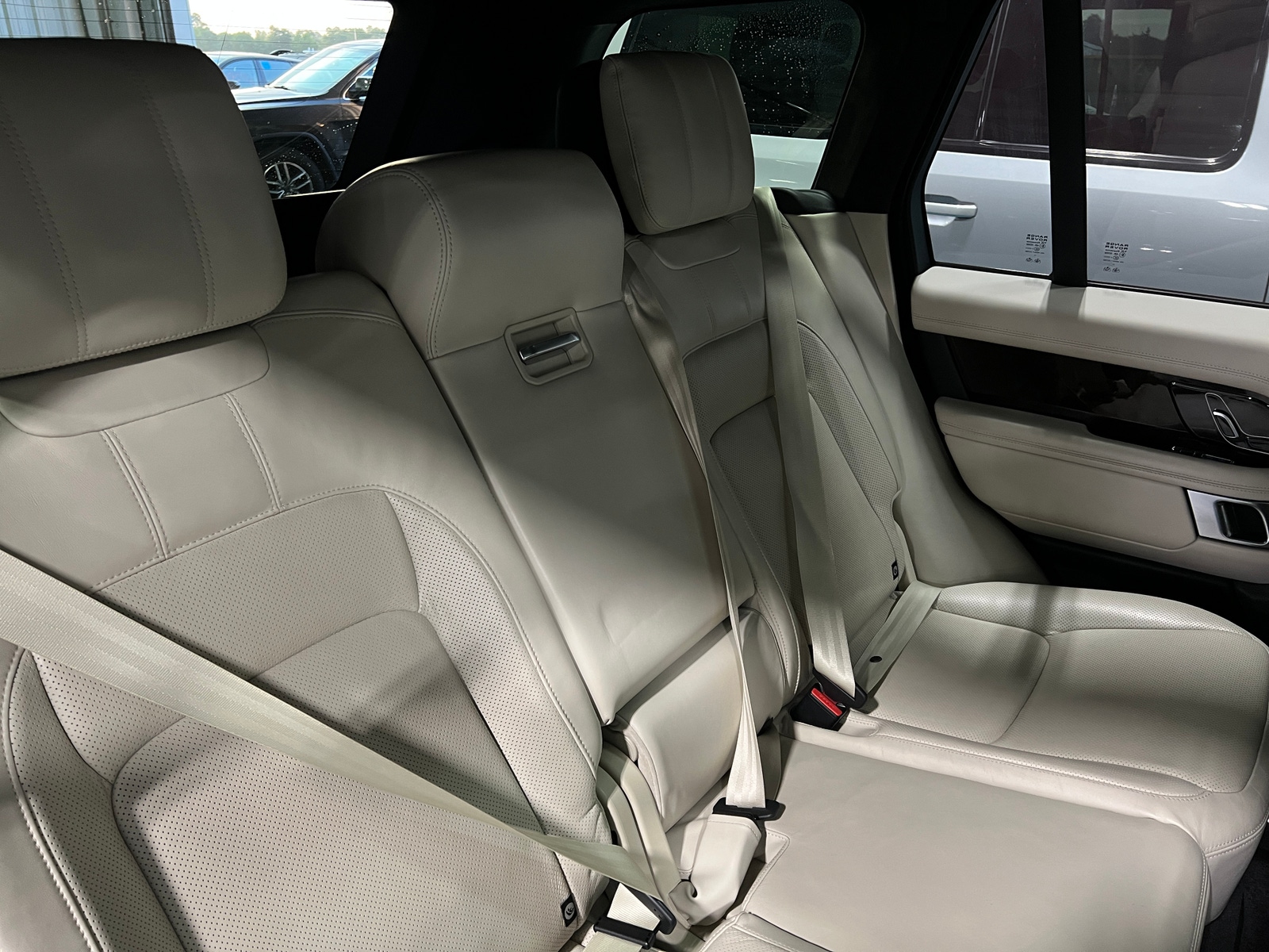 Thumbnail: 2018 Land Rover Range Rover - 5
