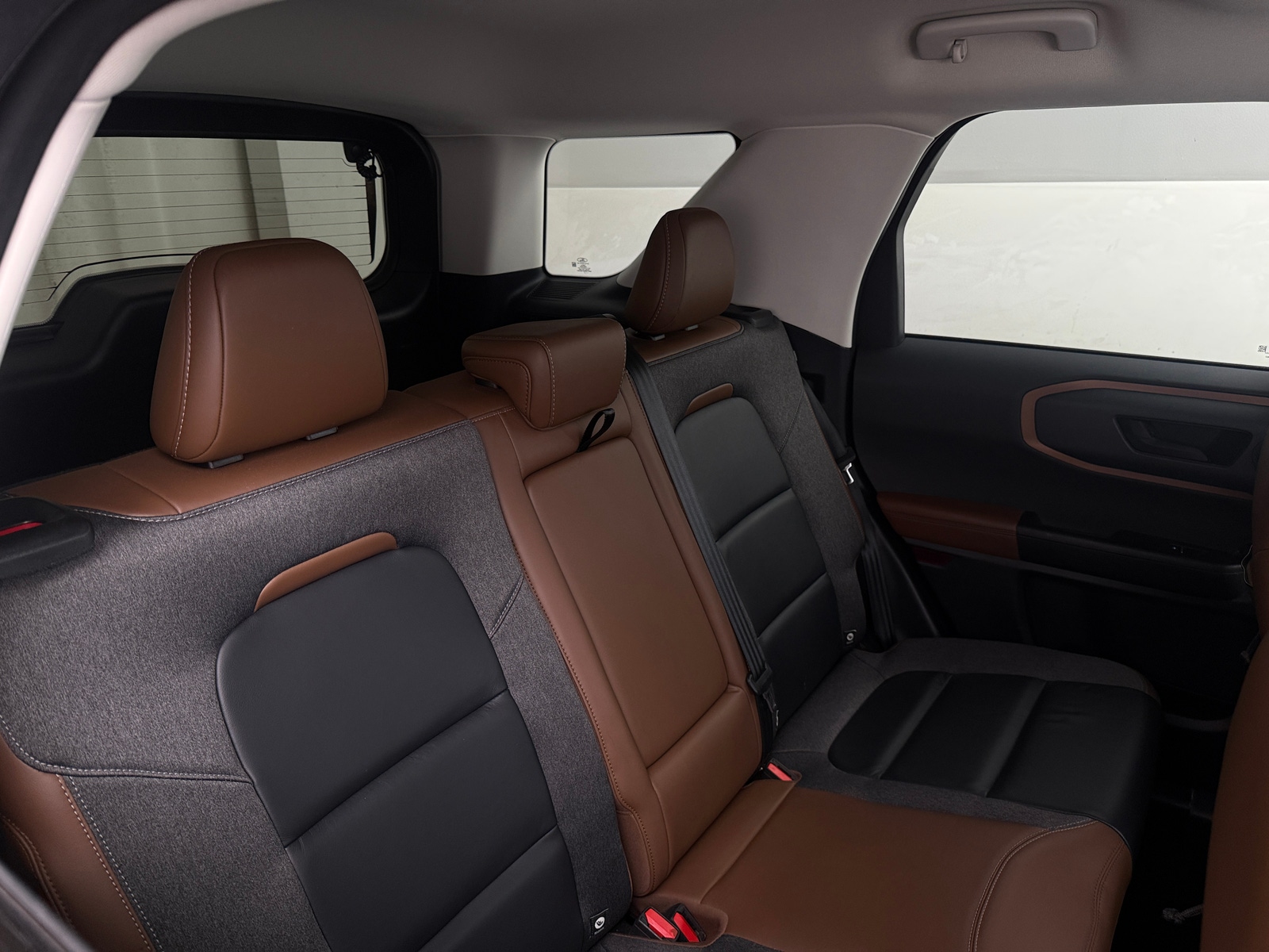 Thumbnail: 2023 Ford Bronco Sport - 6