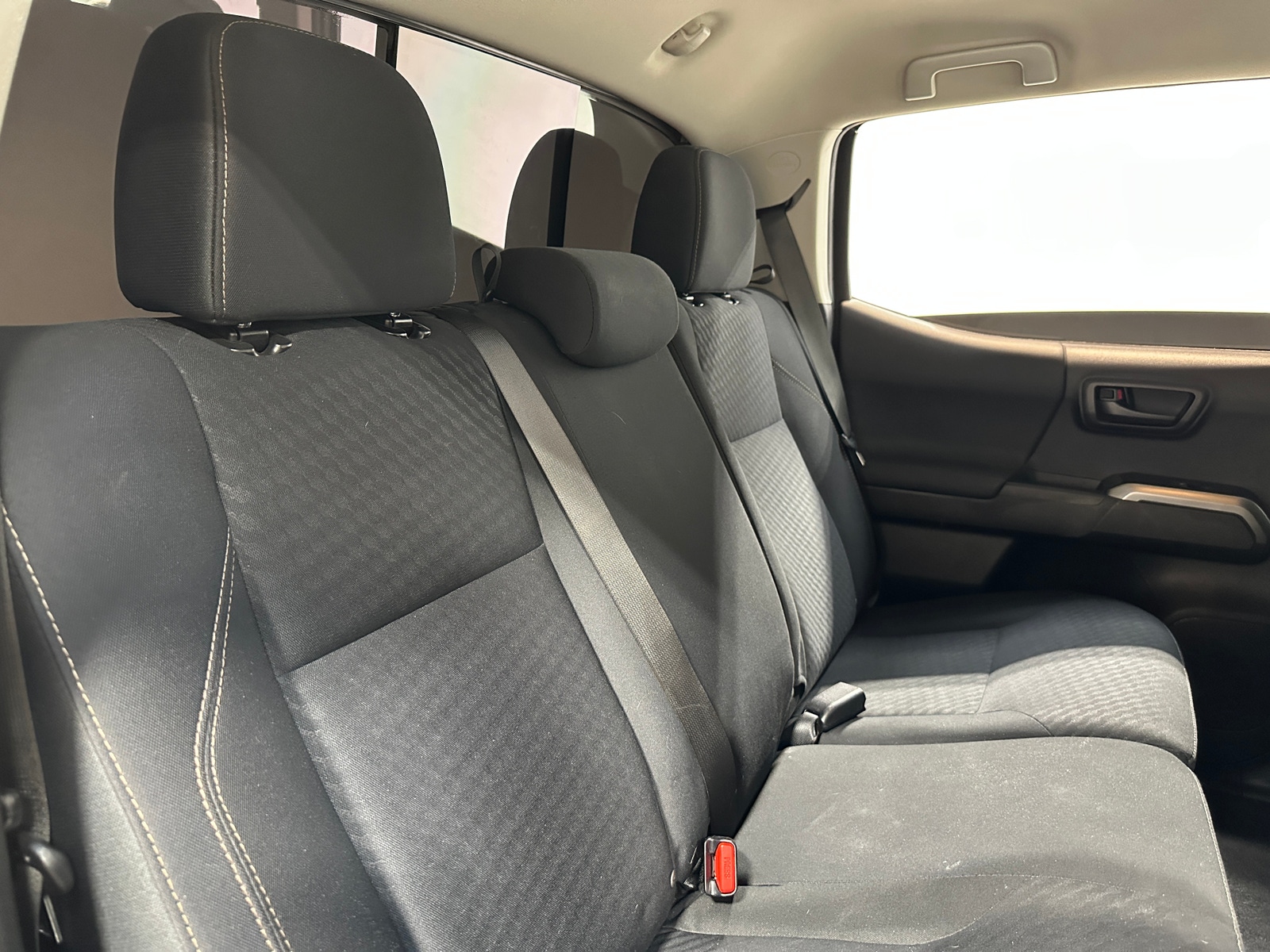 Thumbnail: 2021 Toyota Tacoma - 6