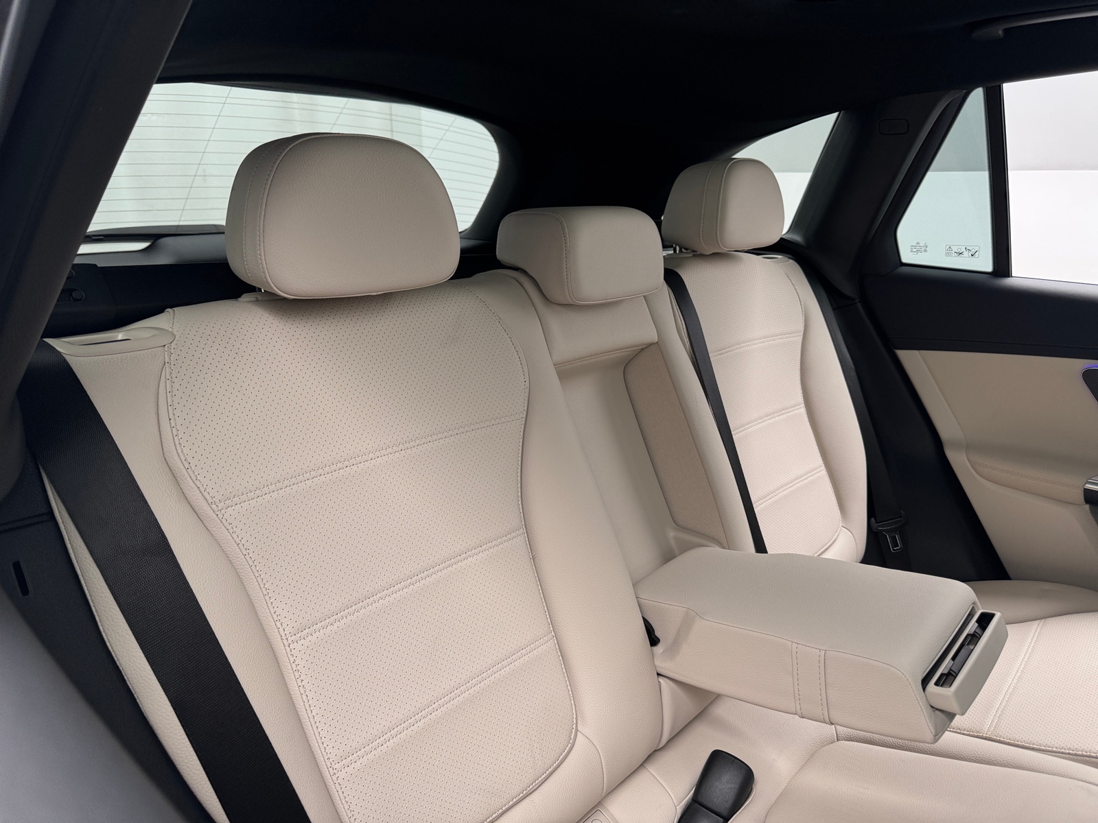 Thumbnail: 2024 Mercedes-Benz GLC - 5
