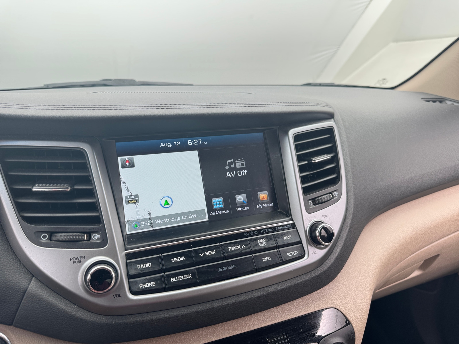 Thumbnail: 2017 Hyundai Tucson - 4
