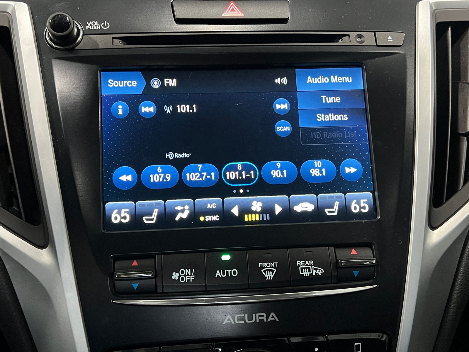 Thumbnail: 2019 Acura TLX - 3