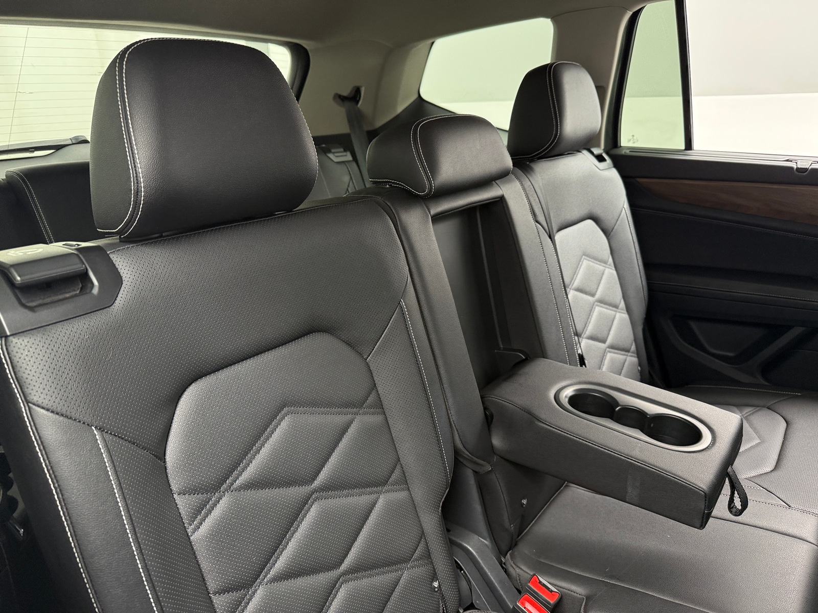 Thumbnail: 2026 Volkswagen Atlas - 6
