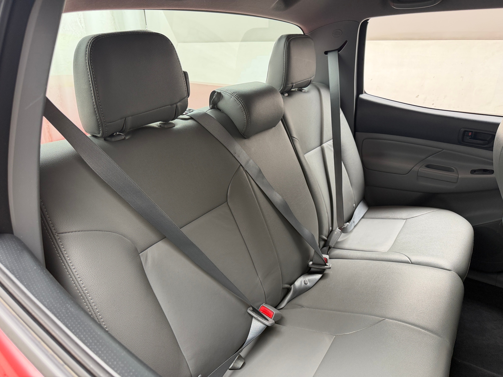 Thumbnail: 2015 Toyota Tacoma - 6
