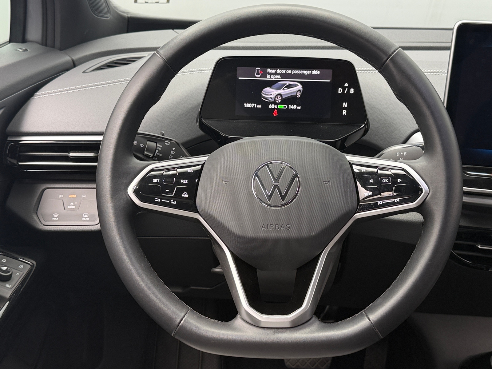 Thumbnail: 2024 Volkswagen ID.4 - 5