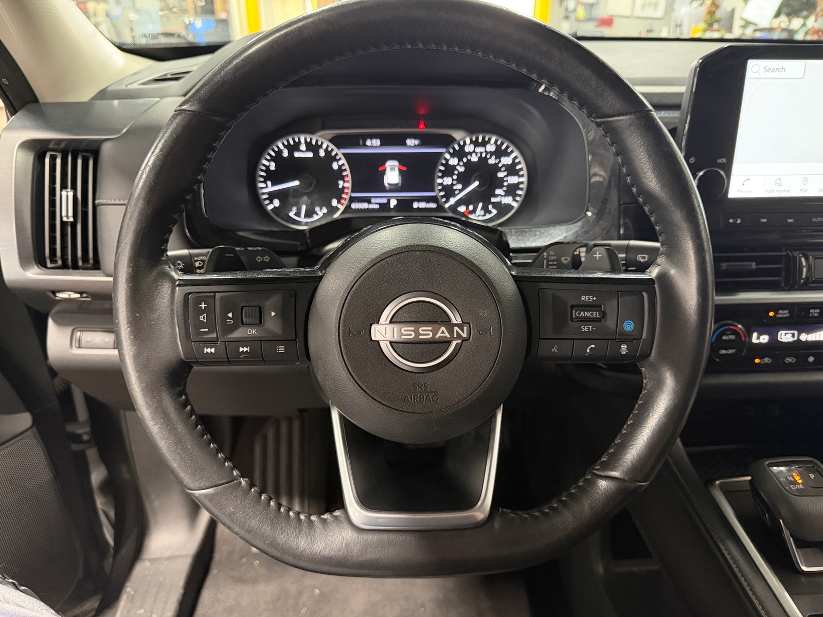 Thumbnail: 2023 Nissan Pathfinder - 4