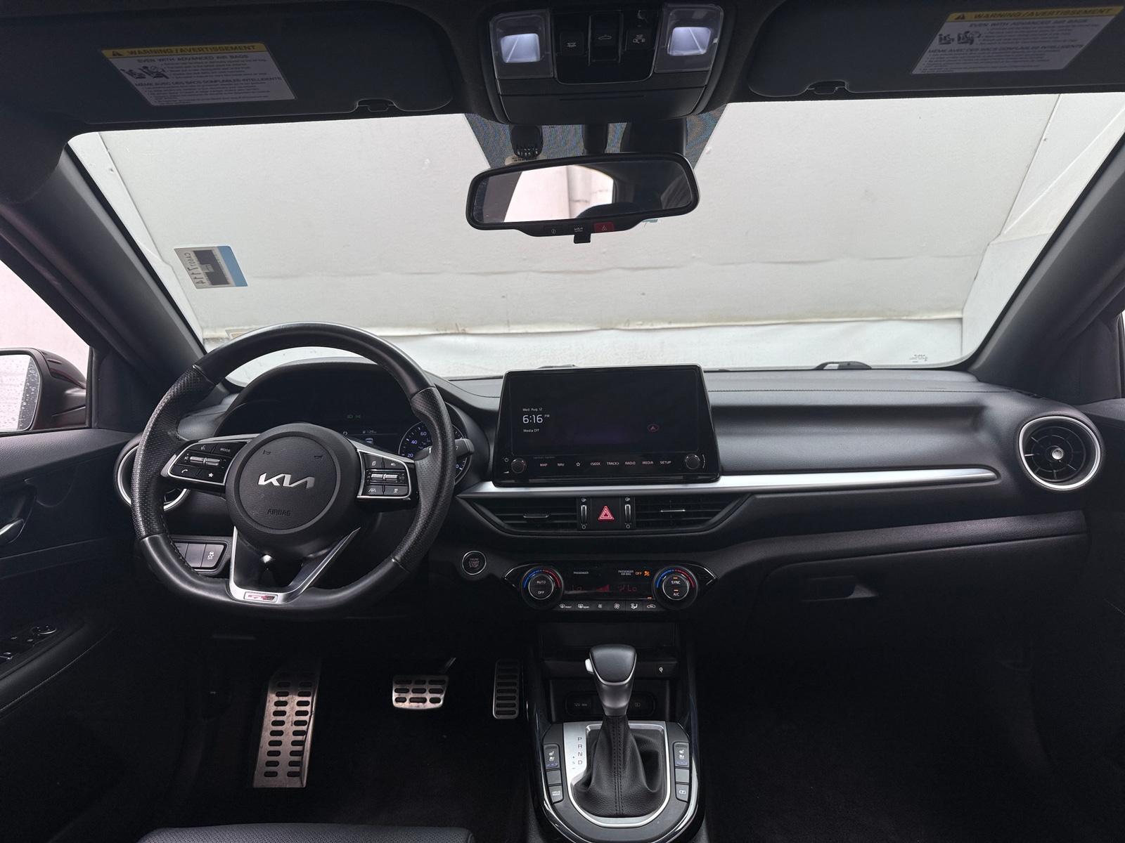 Thumbnail: 2023 Kia Forte - 2