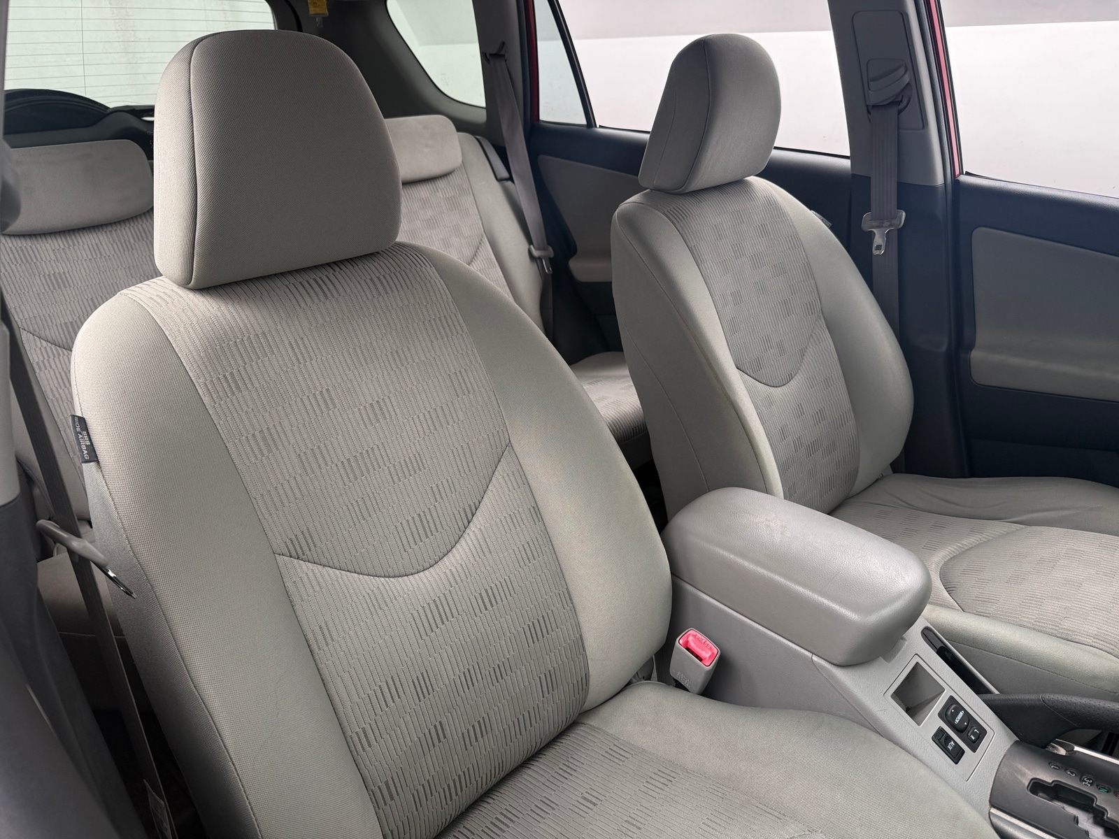 Thumbnail: 2010 Toyota RAV4 - 2