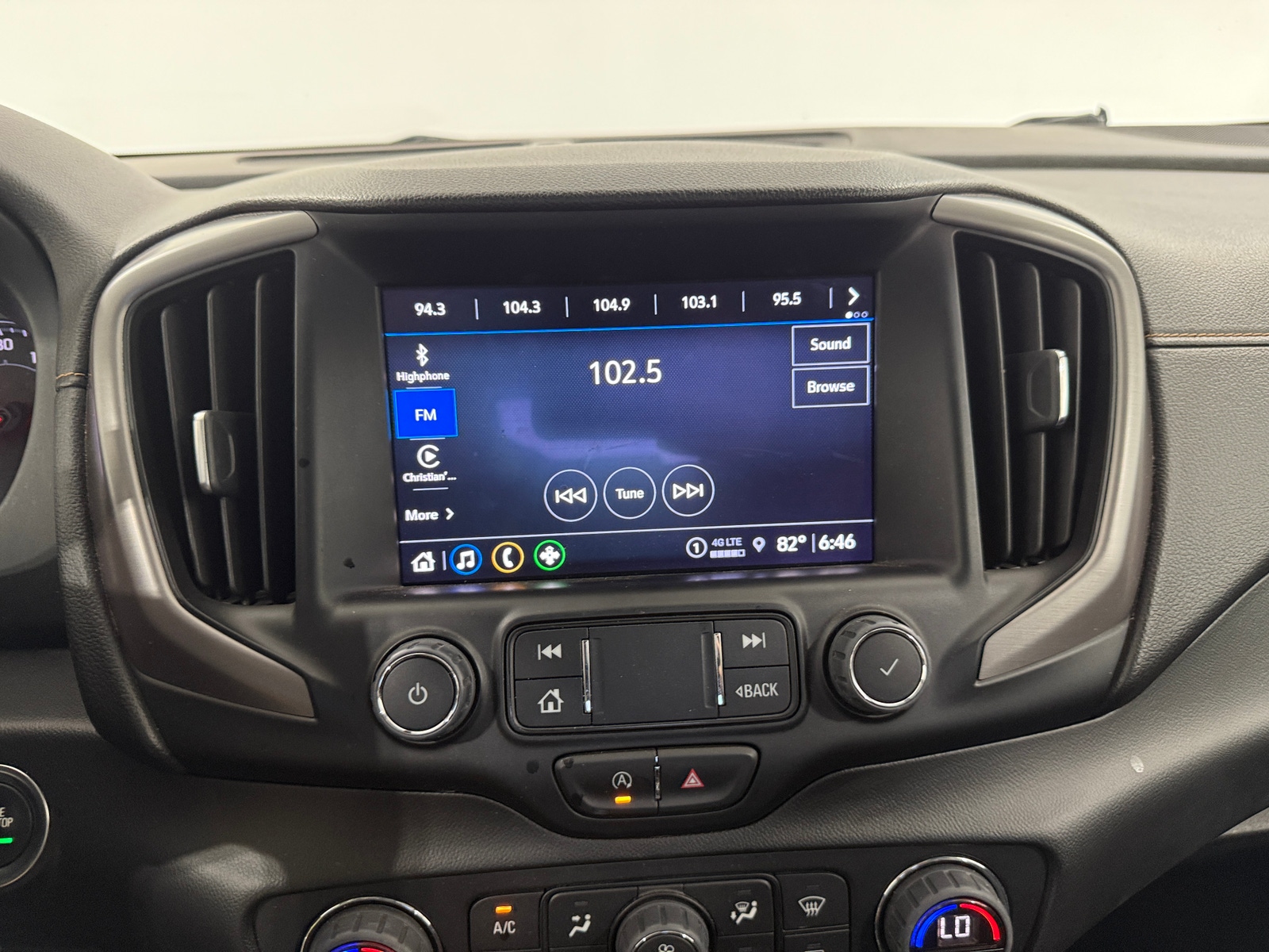 Thumbnail: 2022 GMC Terrain - 3