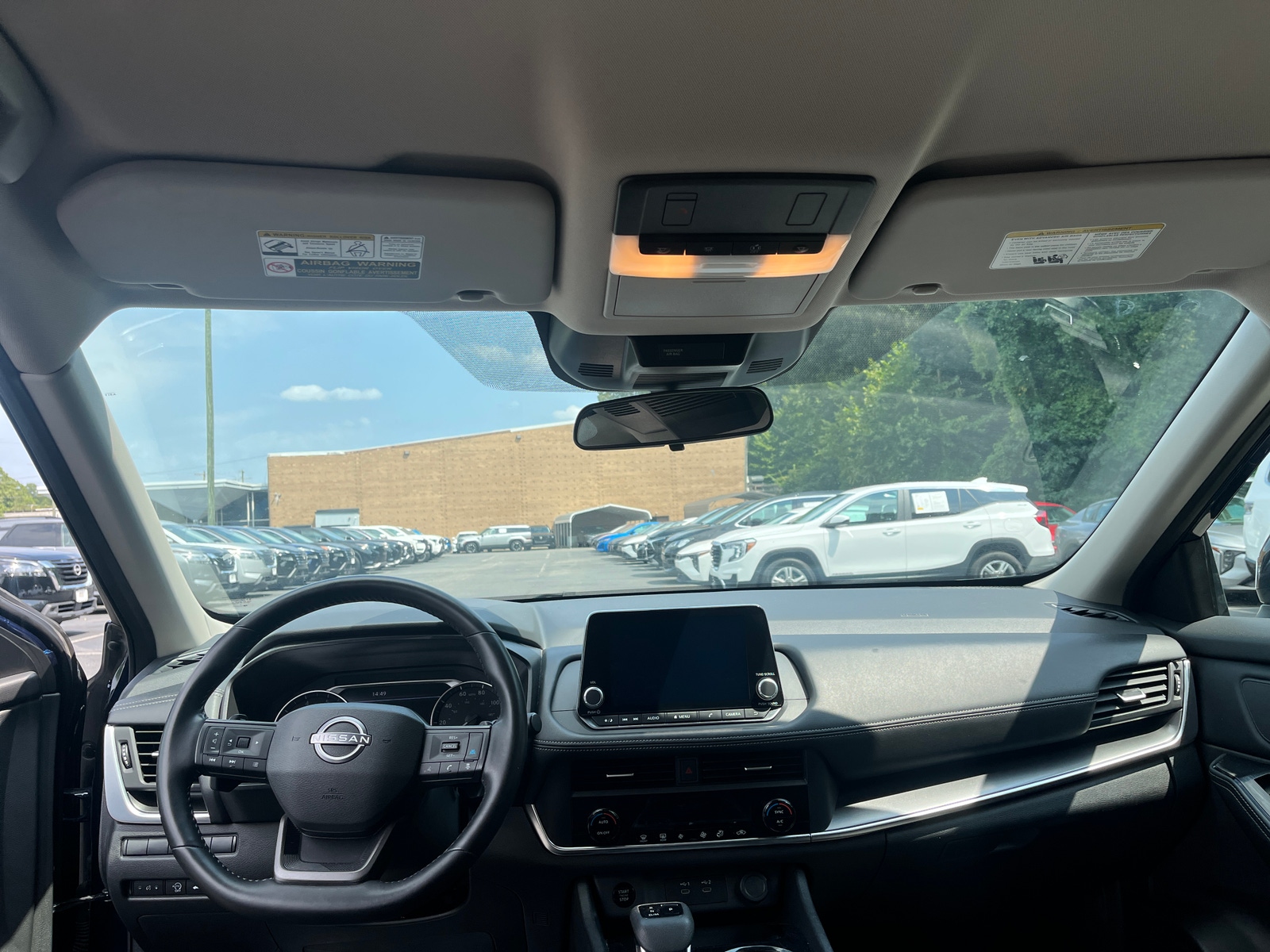 Thumbnail: 2025 Nissan Rogue - 3