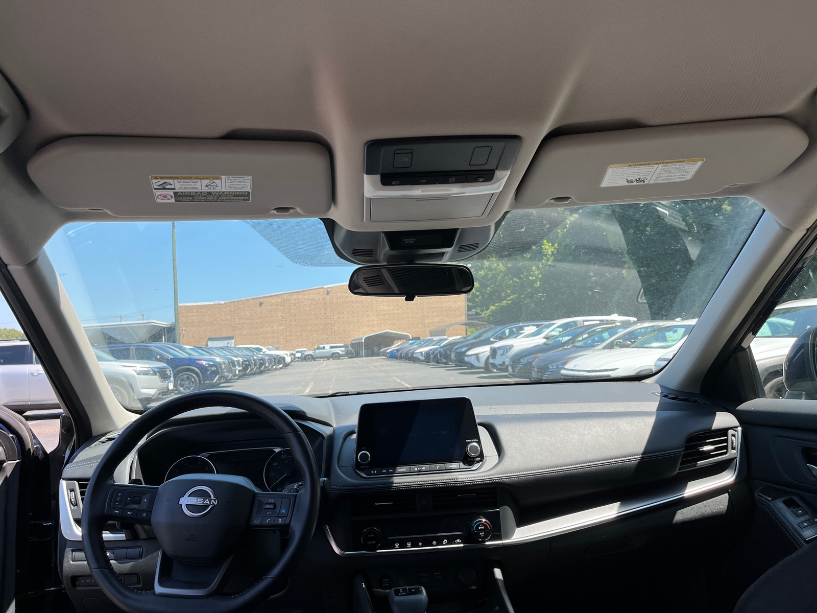 Thumbnail: 2025 Nissan Rogue - 3