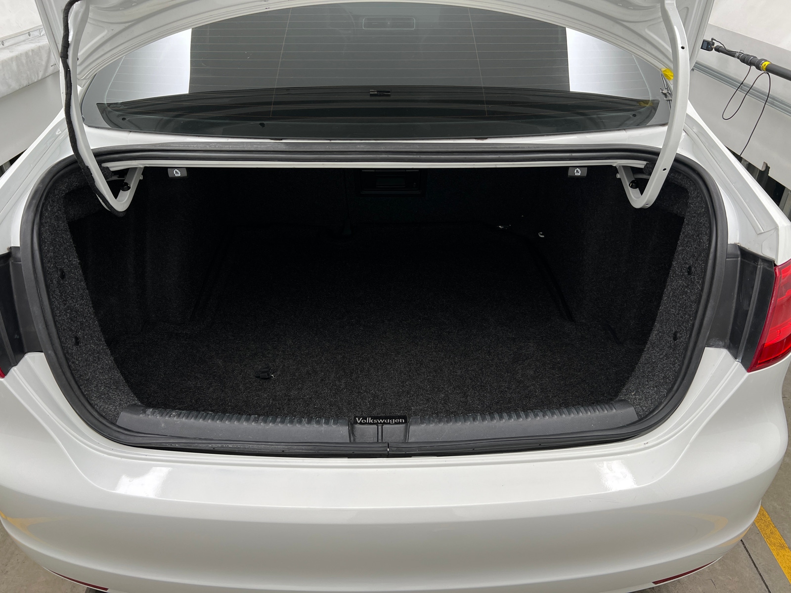Thumbnail: 2014 Volkswagen Jetta - 7