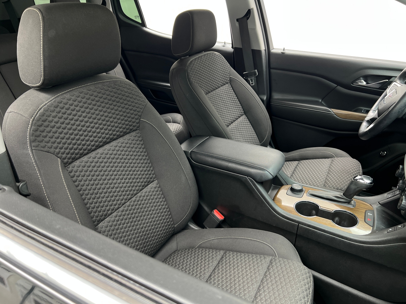 Thumbnail: 2017 GMC Acadia - 2