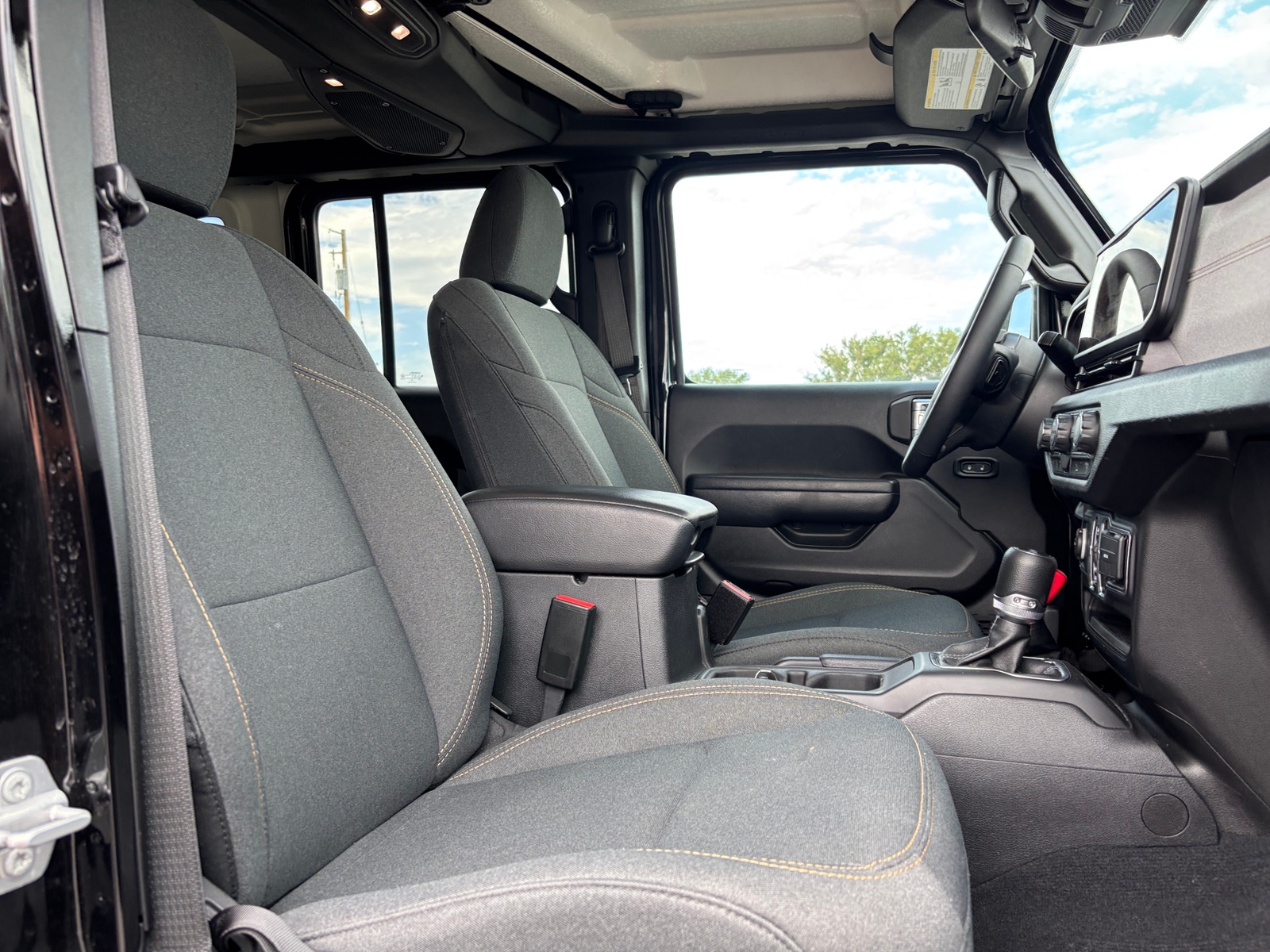 Thumbnail: 2025 Jeep Wrangler - 2