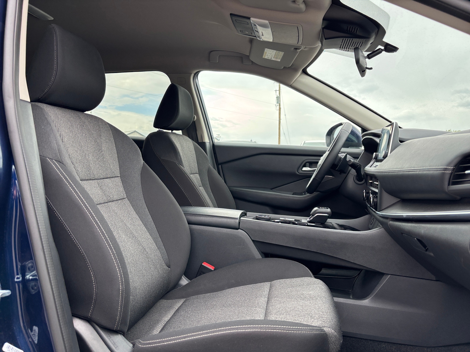 Thumbnail: 2025 Nissan Rogue - 2