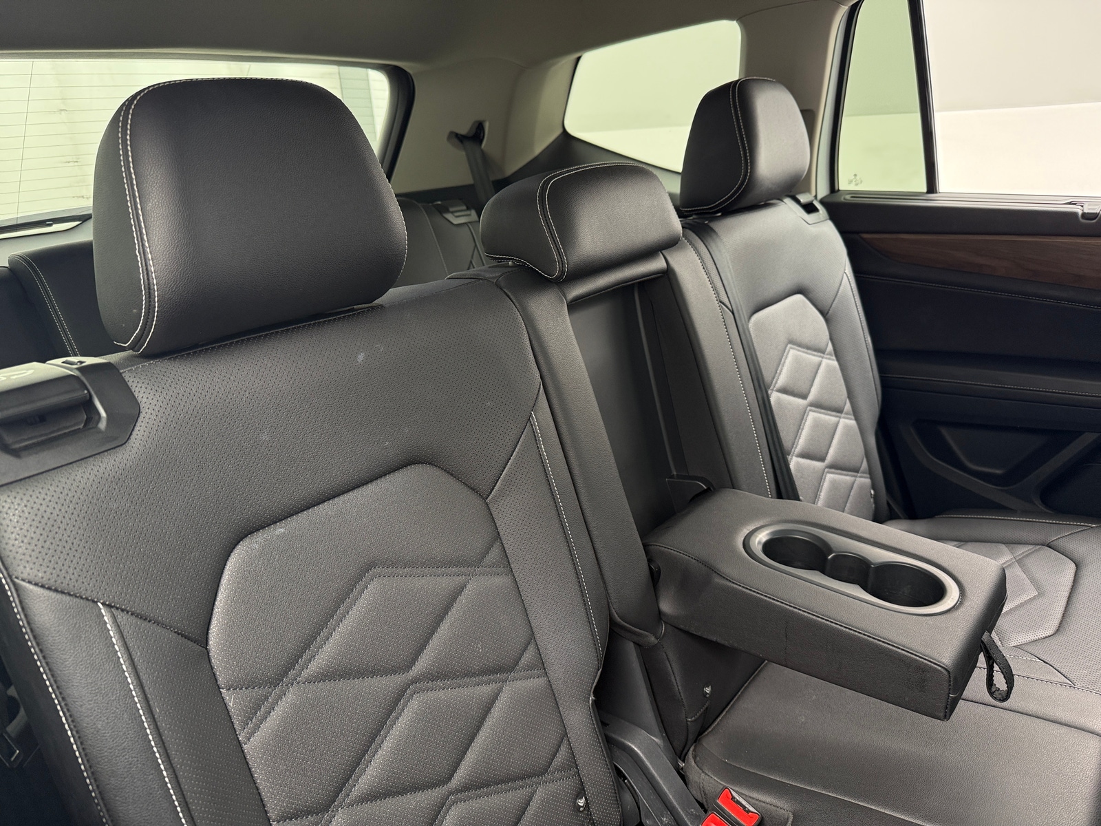 Thumbnail: 2026 Volkswagen Atlas - 6