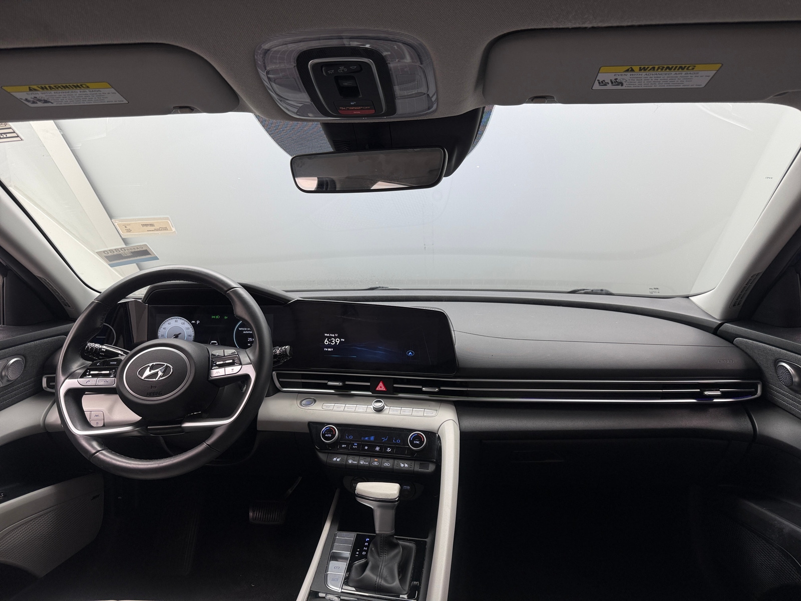 Thumbnail: 2023 Hyundai Elantra - 2