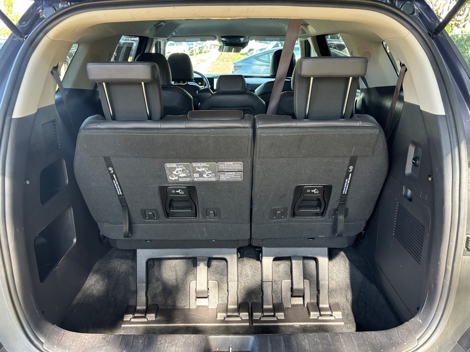 Thumbnail: 2026 Kia Carnival - 7
