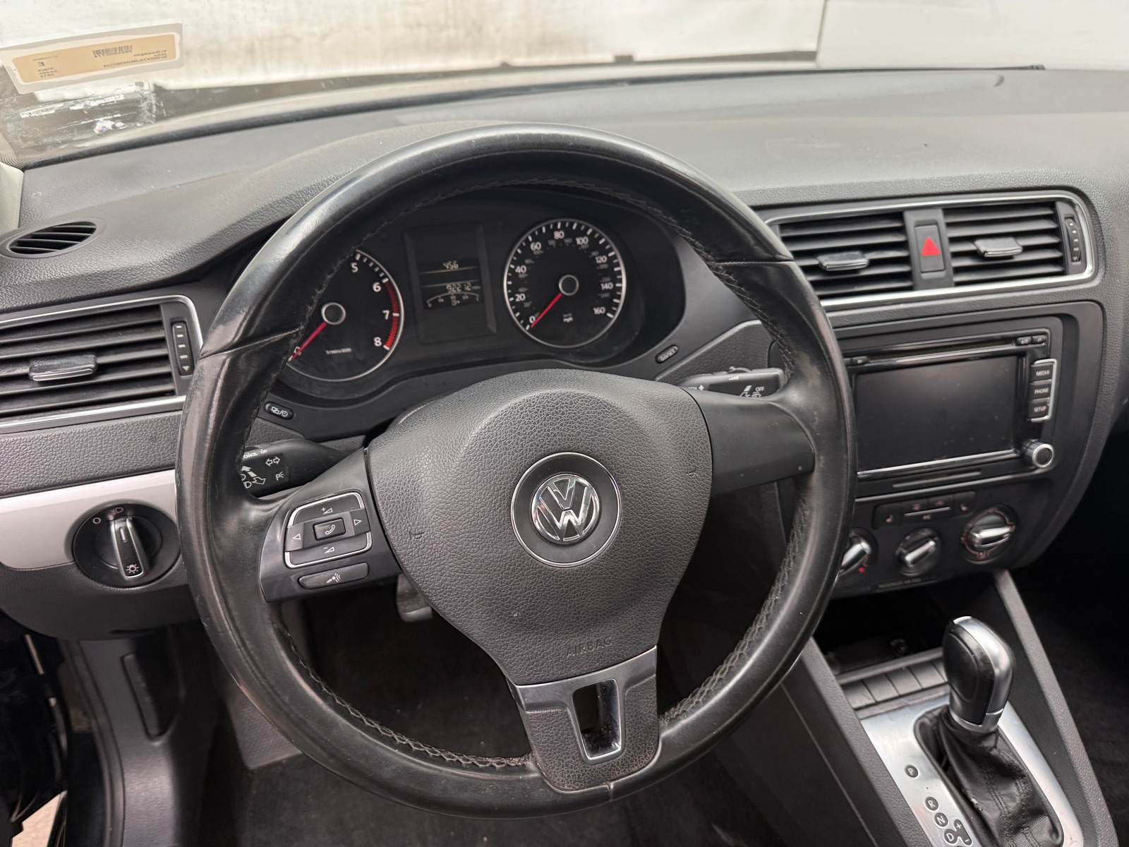 Thumbnail: 2013 Volkswagen Jetta - 4
