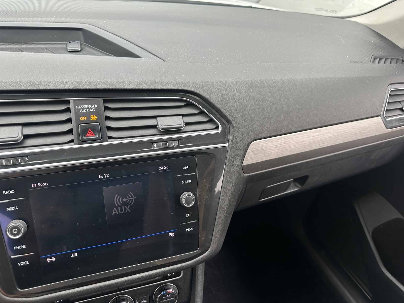 Thumbnail: 2019 Volkswagen Tiguan - 3