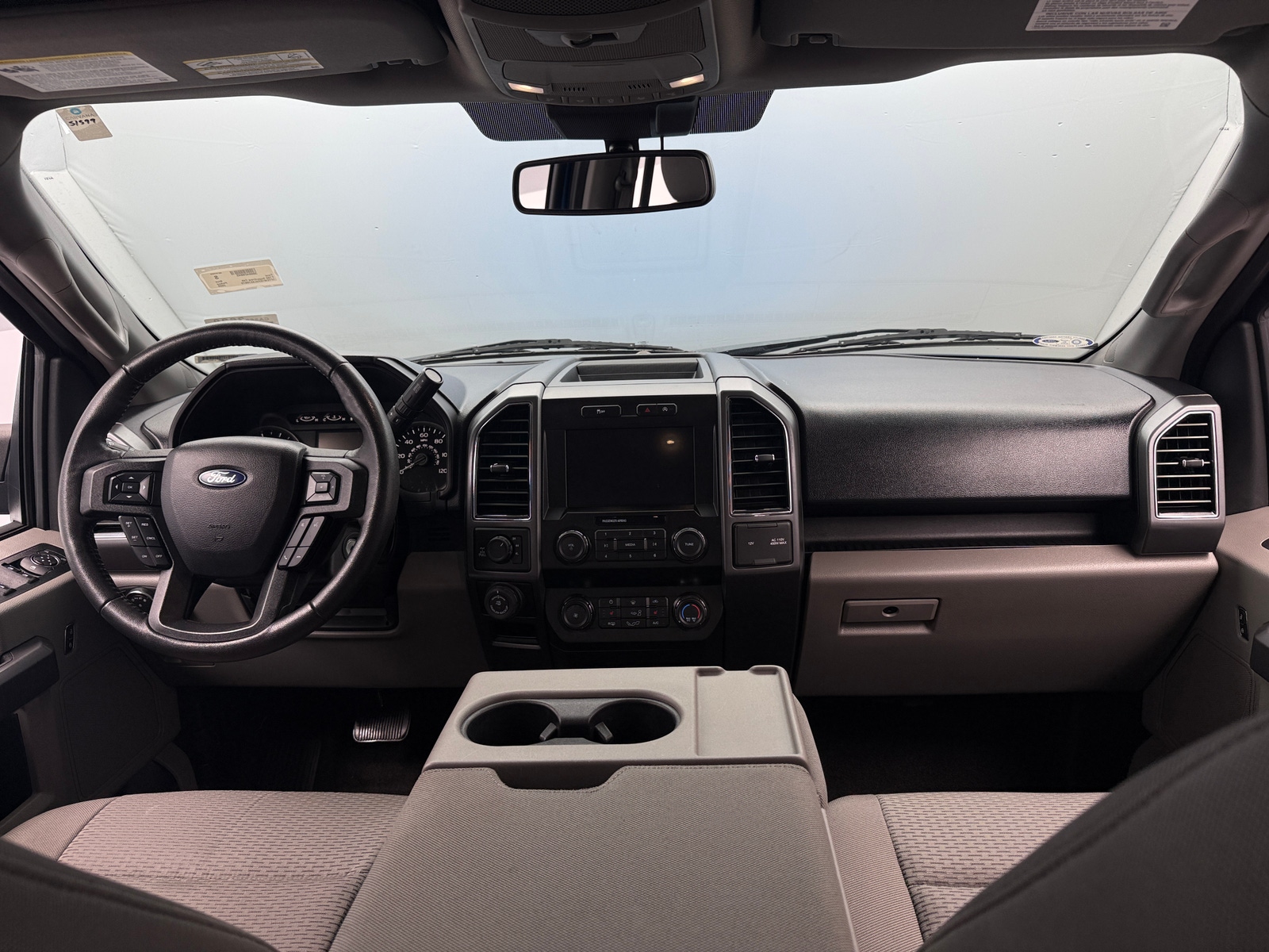 Thumbnail: 2020 Ford Econoline - 3