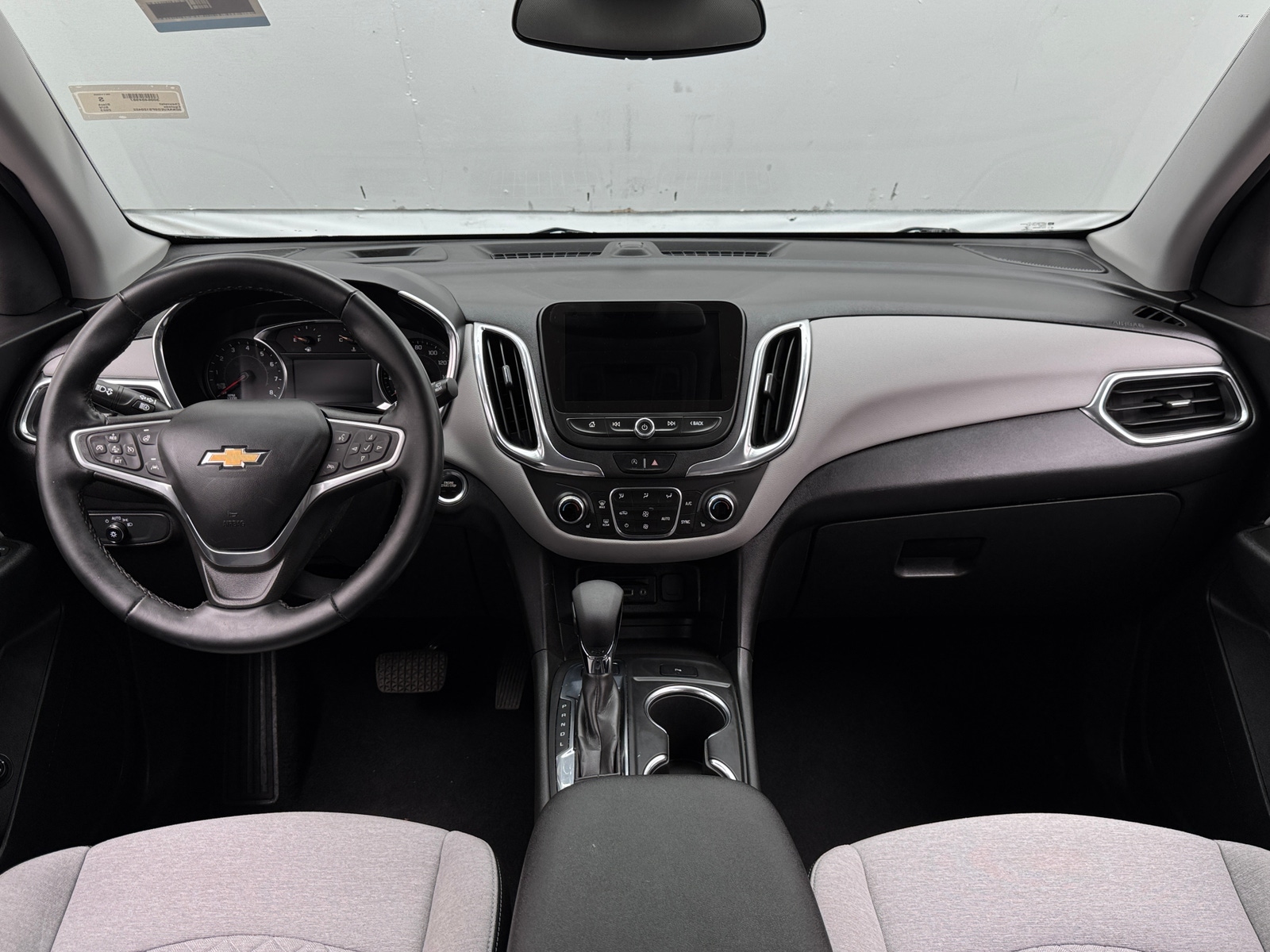 Thumbnail: 2023 Chevrolet Equinox - 3