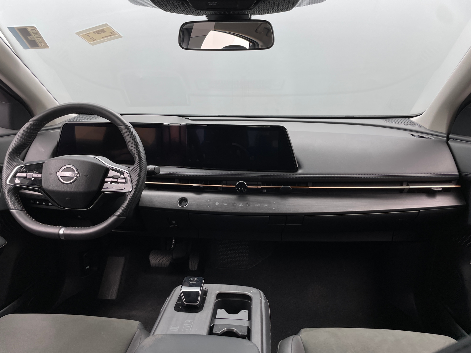 Thumbnail: 2024 Nissan Ariya - 2
