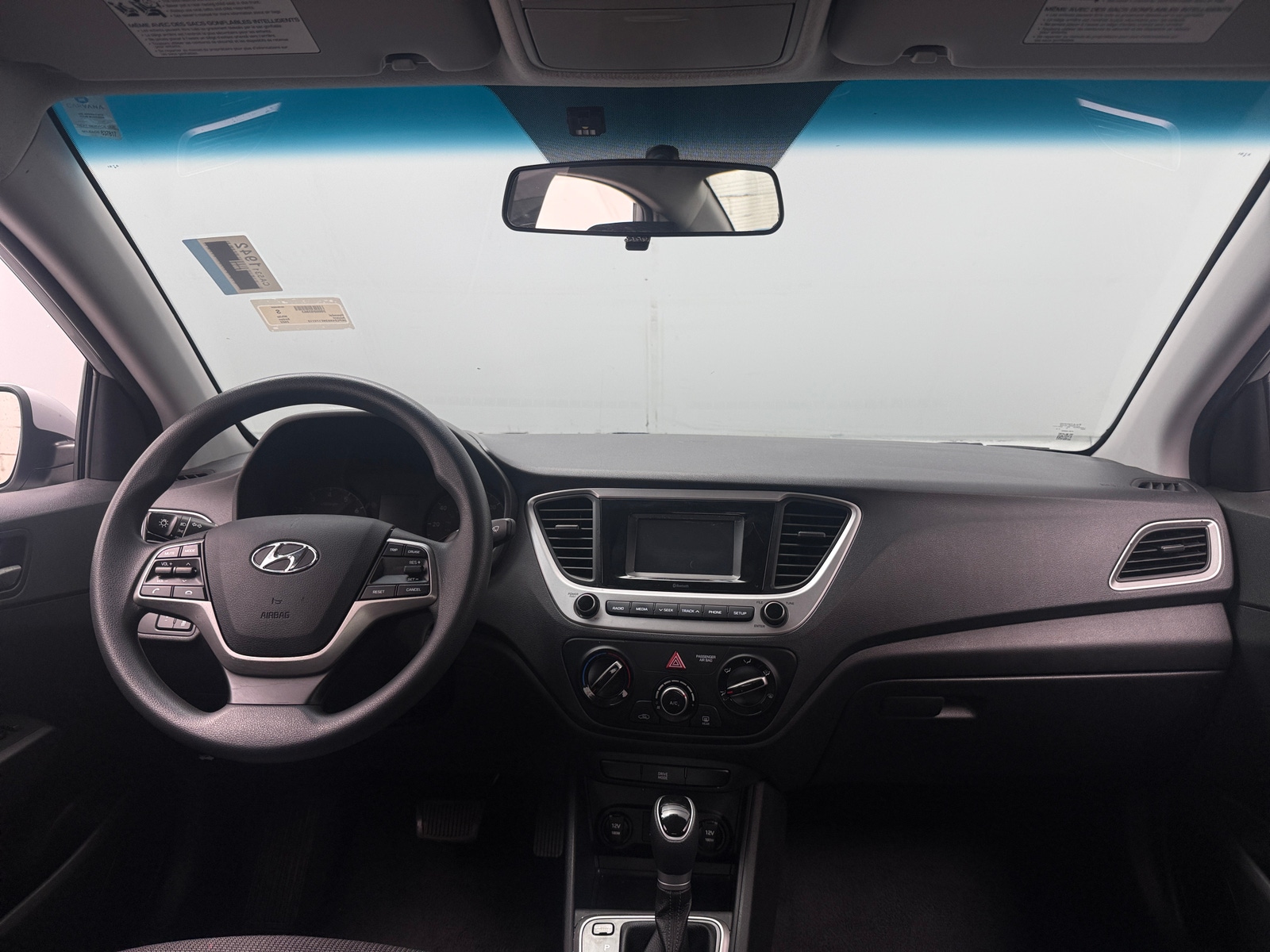 Thumbnail: 2022 Hyundai Accent - 3