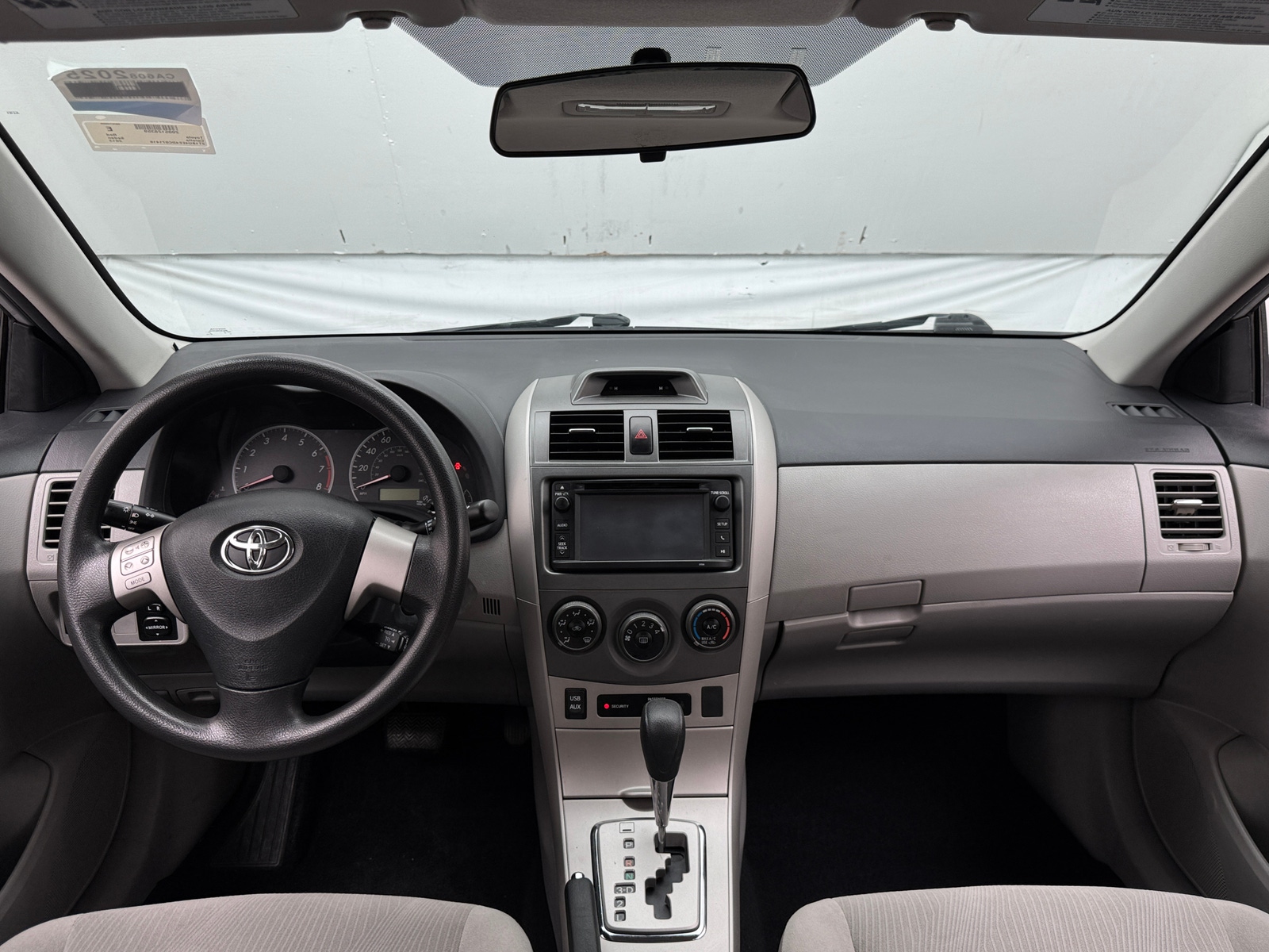 Thumbnail: 2013 Toyota Corolla - 3