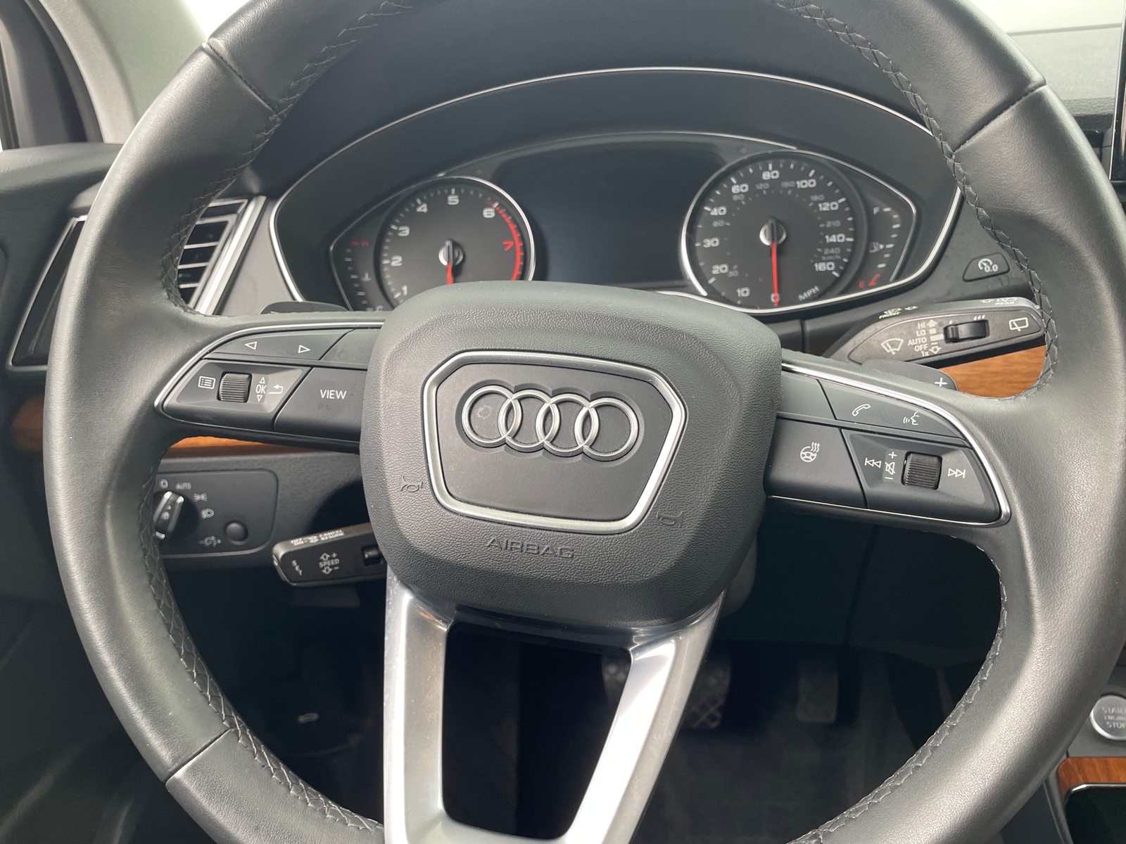 Thumbnail: 2023 Audi Q5 - 4
