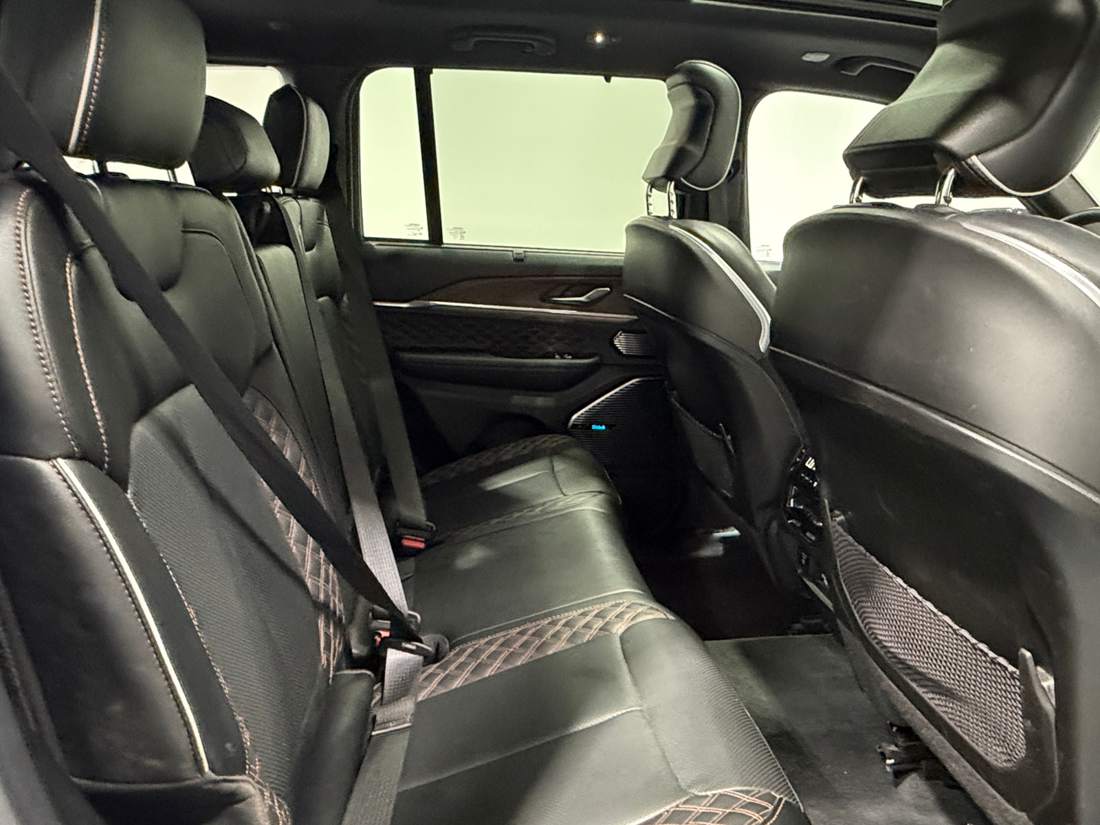 Thumbnail: 2022 Jeep Grand Cherokee - 5