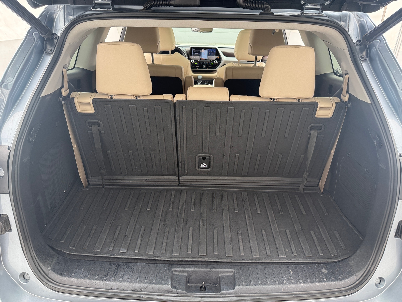 Thumbnail: 2020 Toyota Highlander - 6