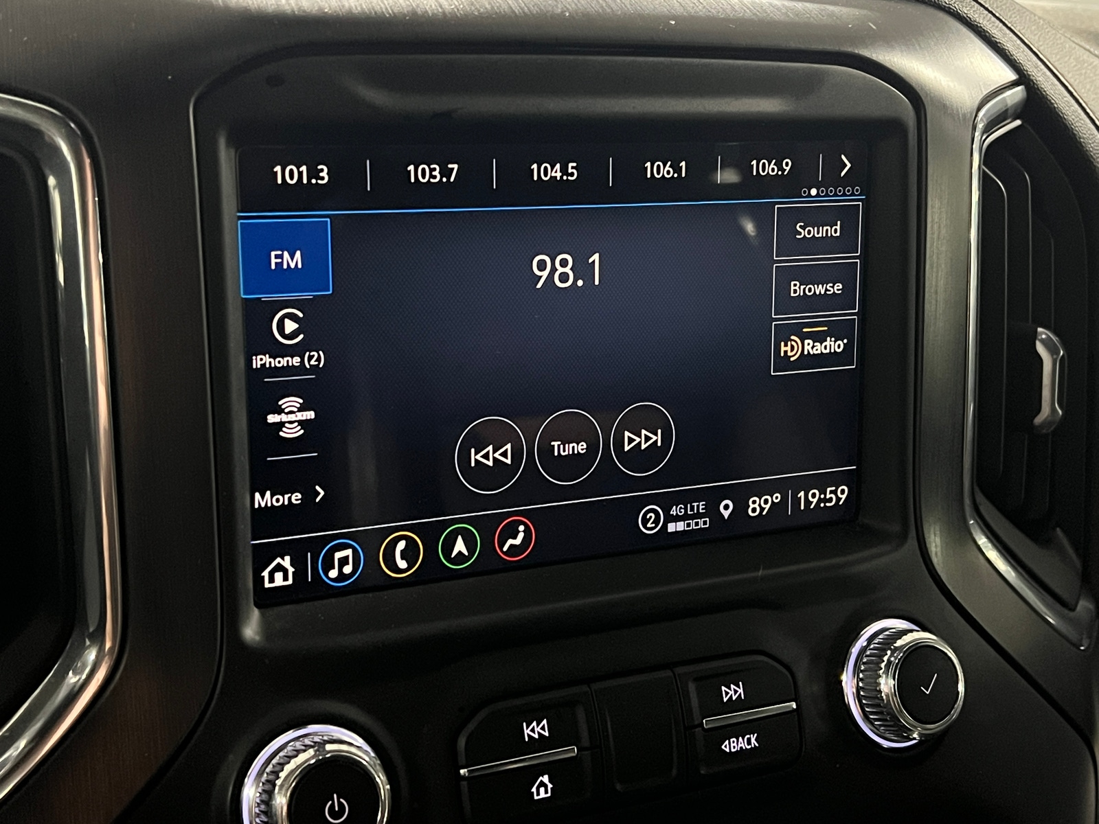 Thumbnail: 2021 GMC Sierra 1500 - 3