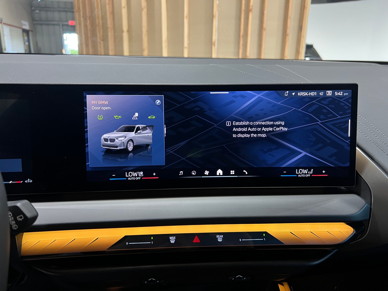 Thumbnail: 2026 BMW X3 - 3