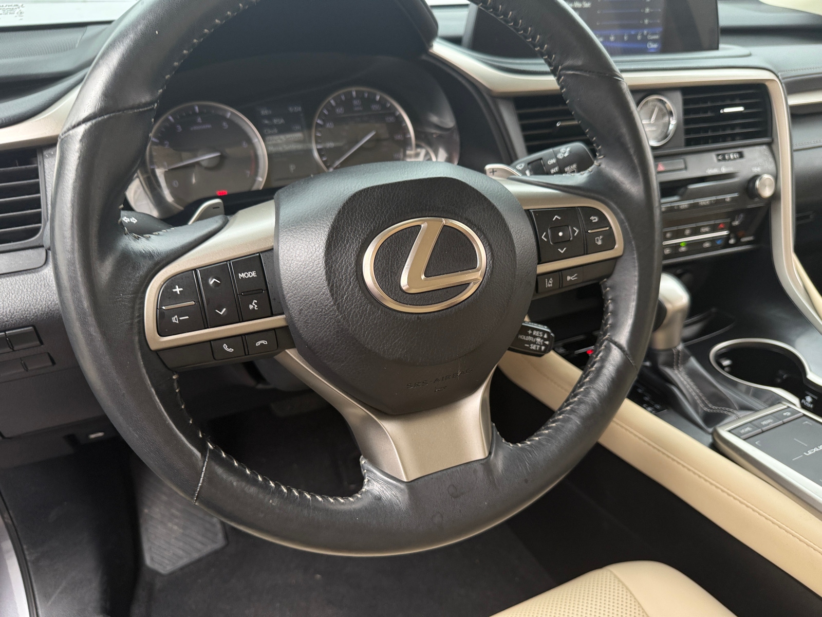 Thumbnail: 2022 Lexus RX - 4