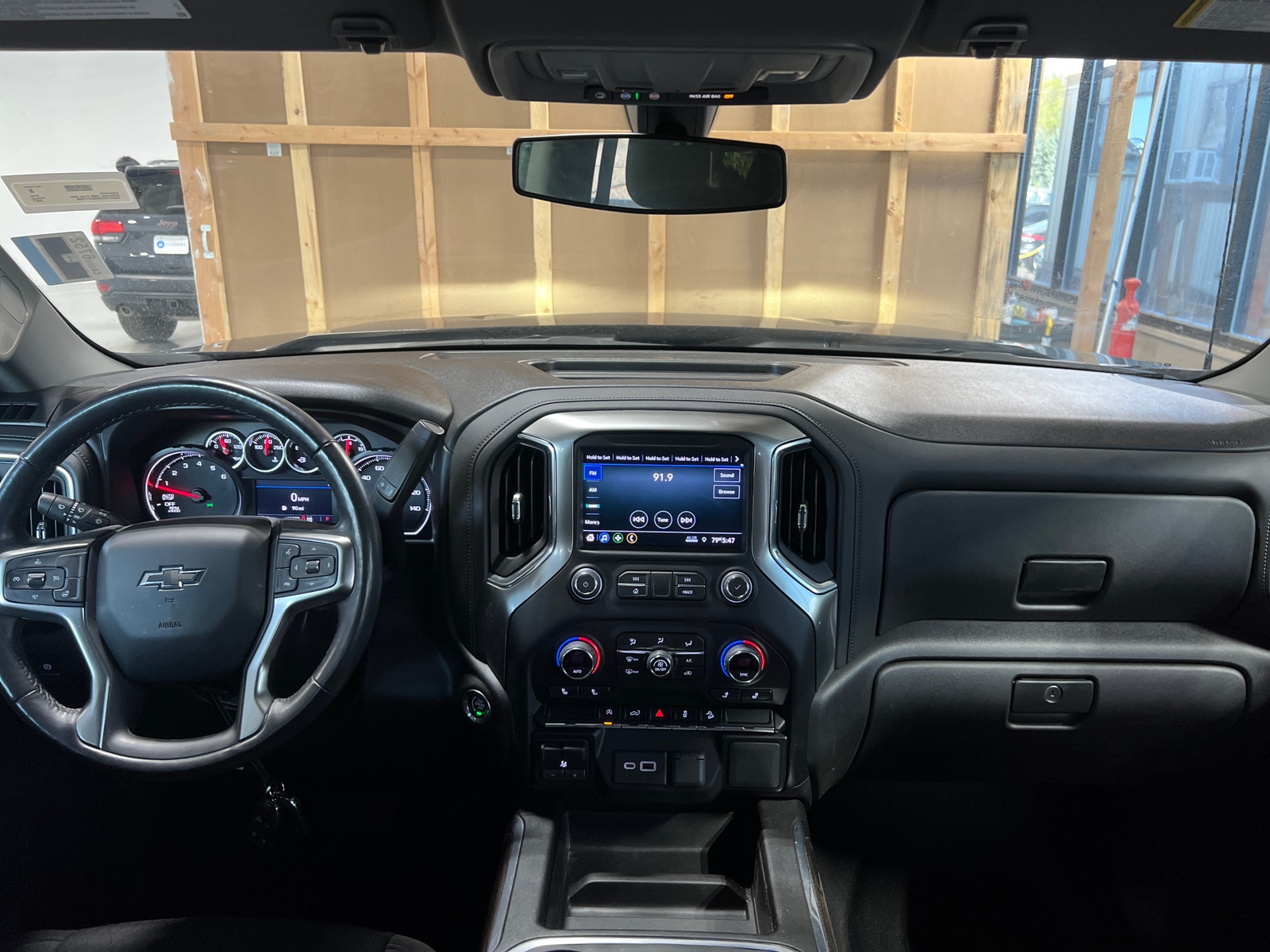 Thumbnail: 2021 Chevrolet Silverado 1500 - 3