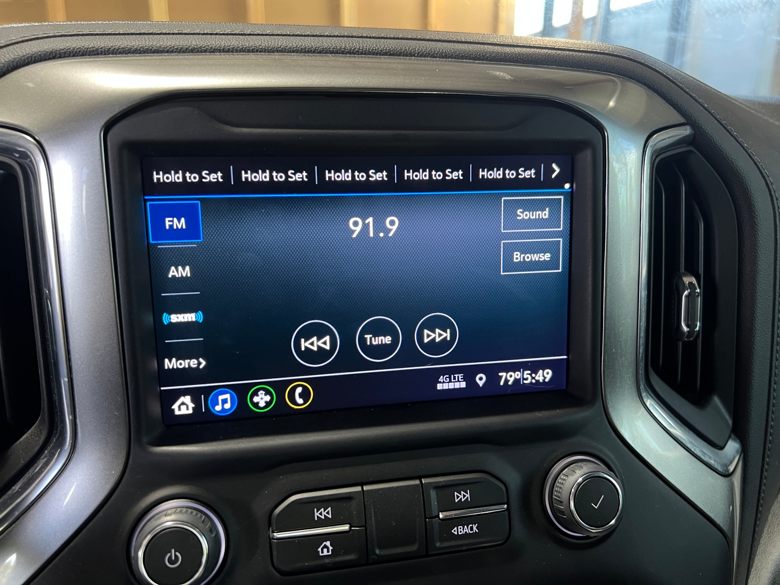 Thumbnail: 2021 Chevrolet Silverado 1500 - 4