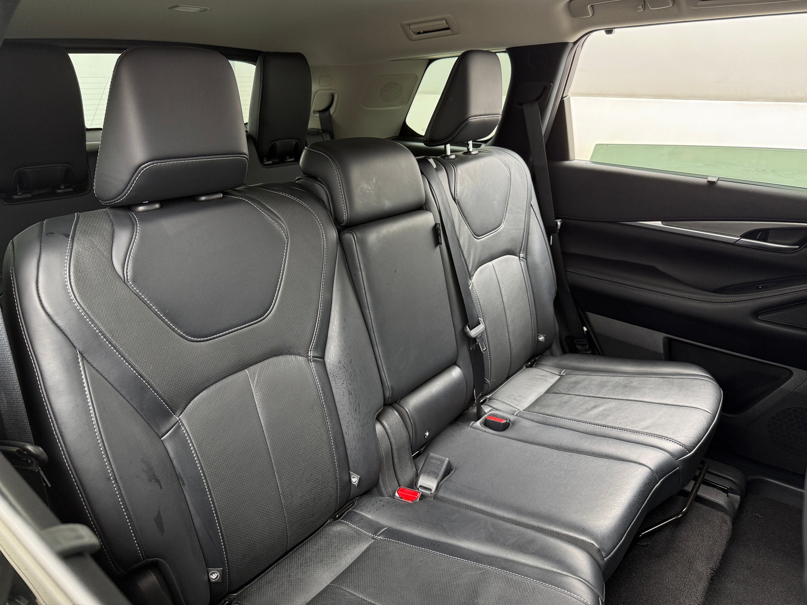 Thumbnail: 2023 INFINITI QX60 - 5
