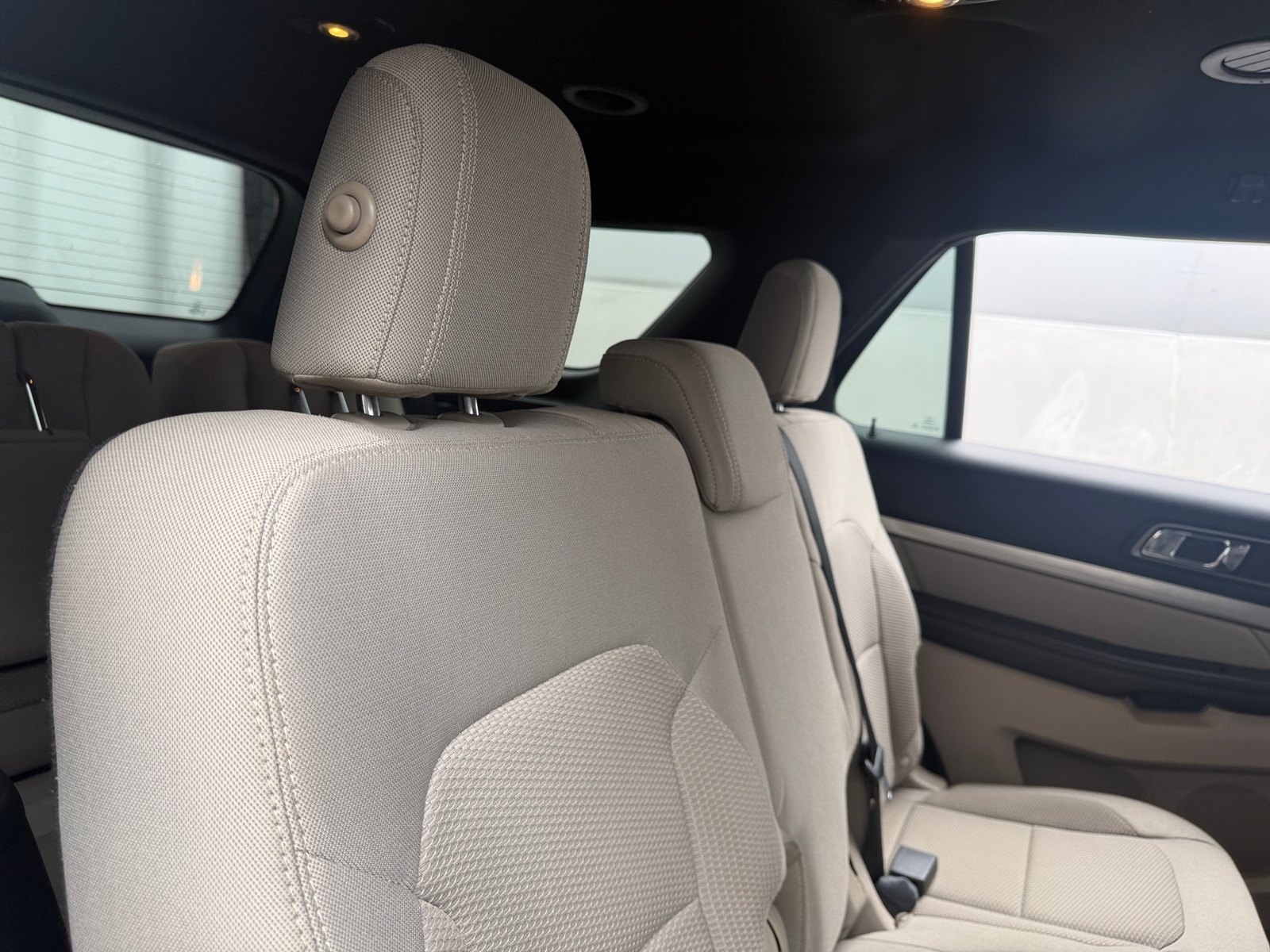 Thumbnail: 2018 Ford Explorer - 6