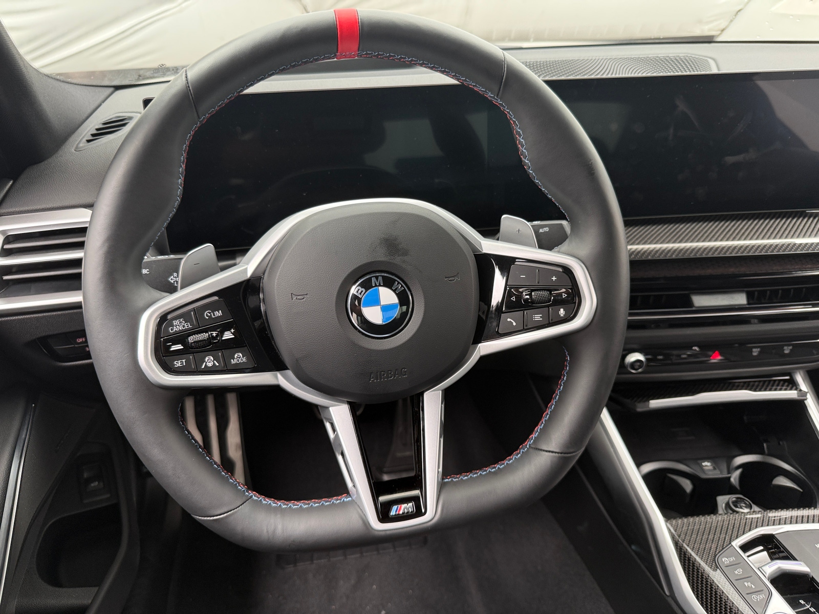 Thumbnail: 2025 BMW 3 Series - 4